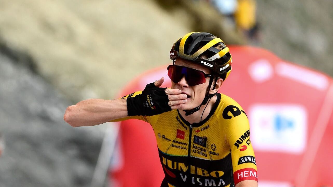 Team Jumbo-Visma's Danish rider Jonas Vingegaard celebrates winning in the stage 13 of the 2023 La Vuelta cycling tour of Spain, a 134, 7 km race between Formigal and the Col du Tourmalet in France, on September 8, 2023. (Photo by ANDER GILLENEA / AFP)