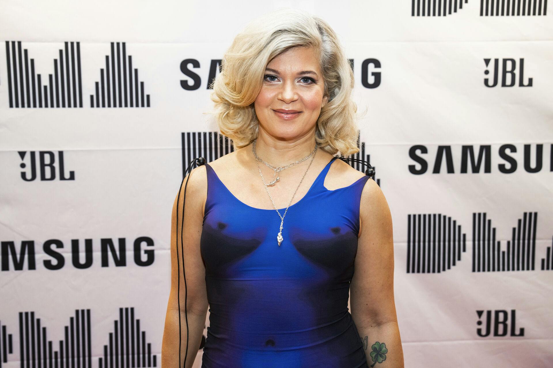Sara Bro debuterede som vært på "Sara og monopolet" i 2021.