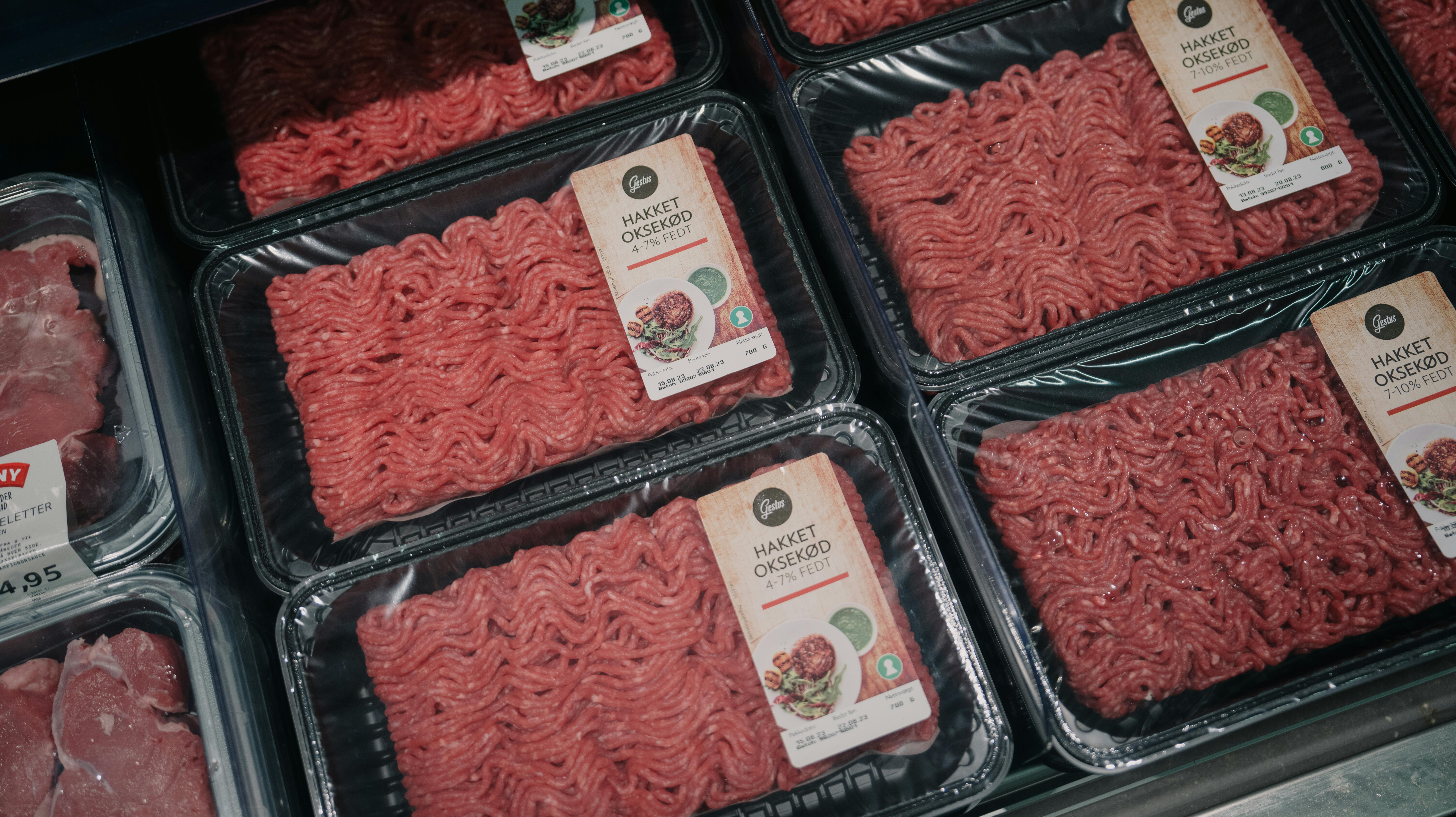 Nu er det slut med oksekød på flere uddannelsesinstituitioner i landet.