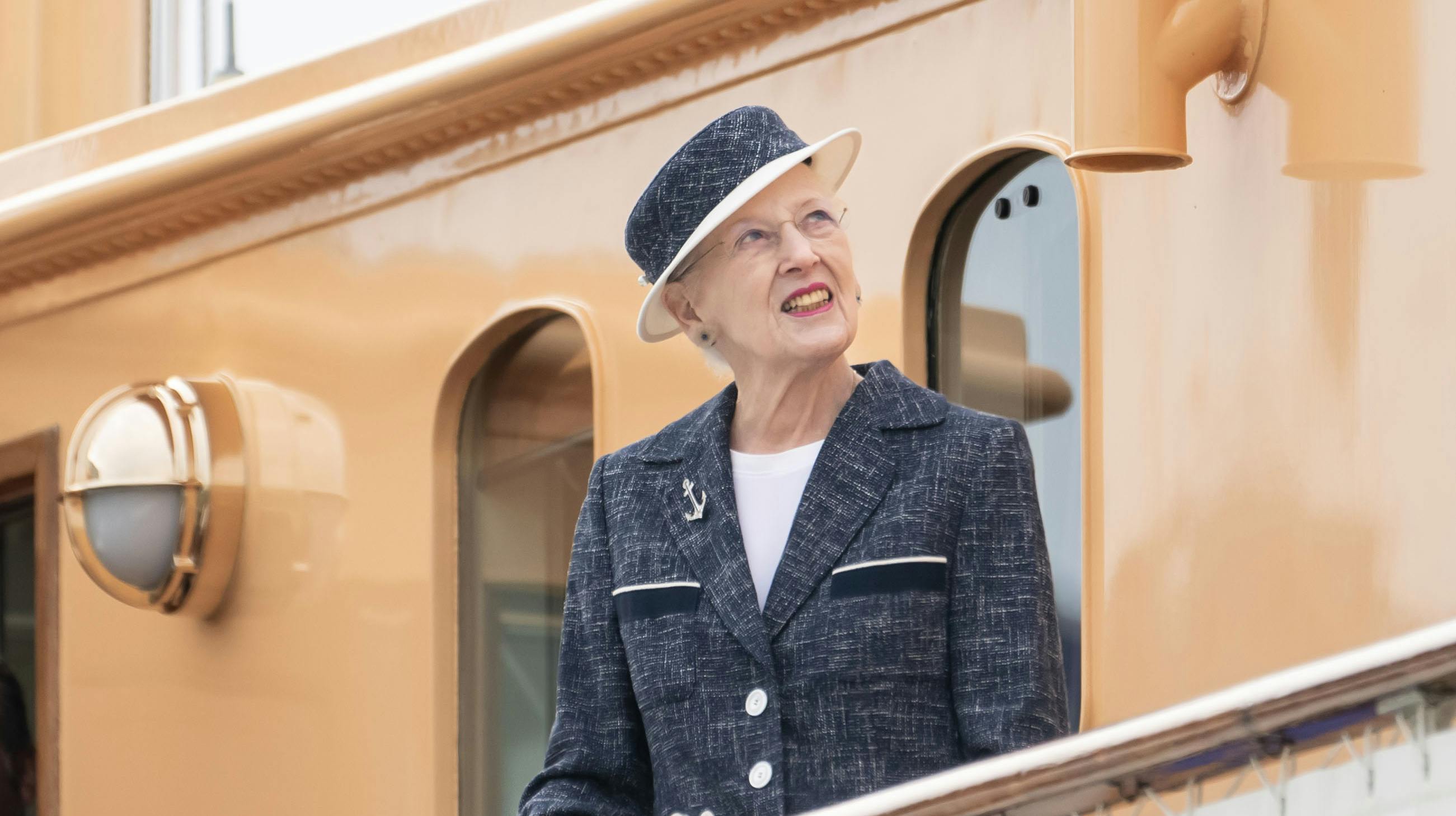 Dronning Margrethe på sommertogt.