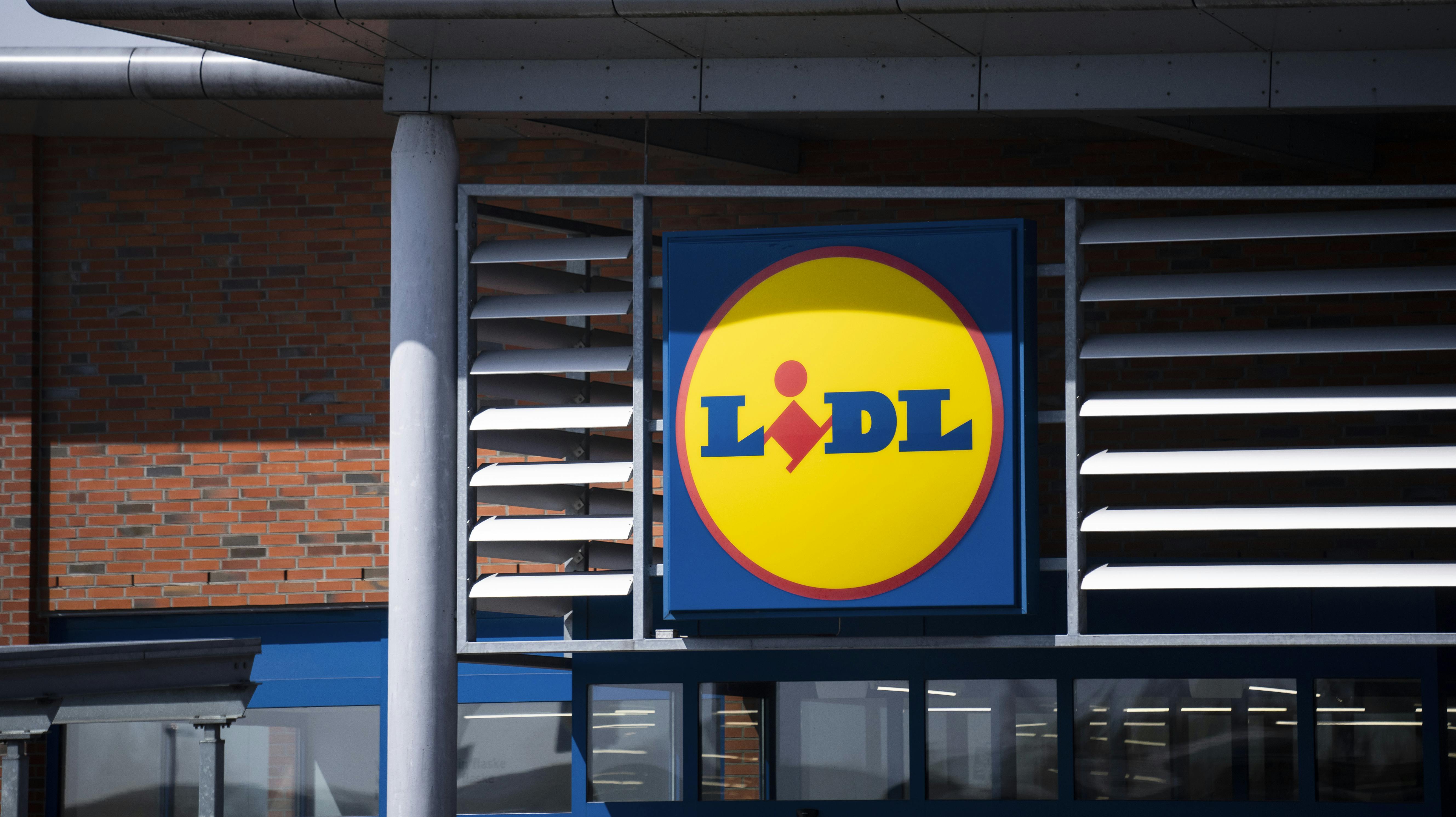 Som den første dagligvarekæde i Danmark vil Lidl udfase tobaksvarer inden udgangen af 2028, Randers tirsdag den 9. maj 2023.. (Foto: Bo Amstrup/Ritzau Scanpix)