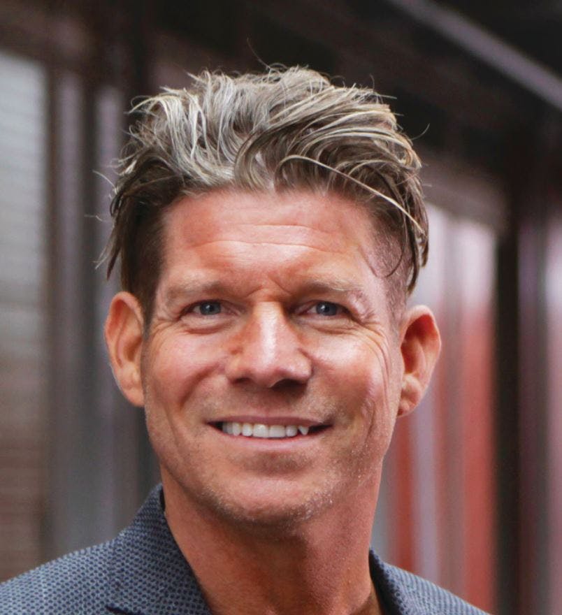 Jesper Nielsen og køberne blev enige om et flot rundt tal.