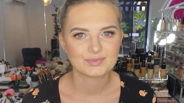 27-årige Caitlyn Alsop havde nydt en “stille og rolig middag” med sine venner, da hendes liv pludselig tog en alvorlig – og mystisk – drejning.