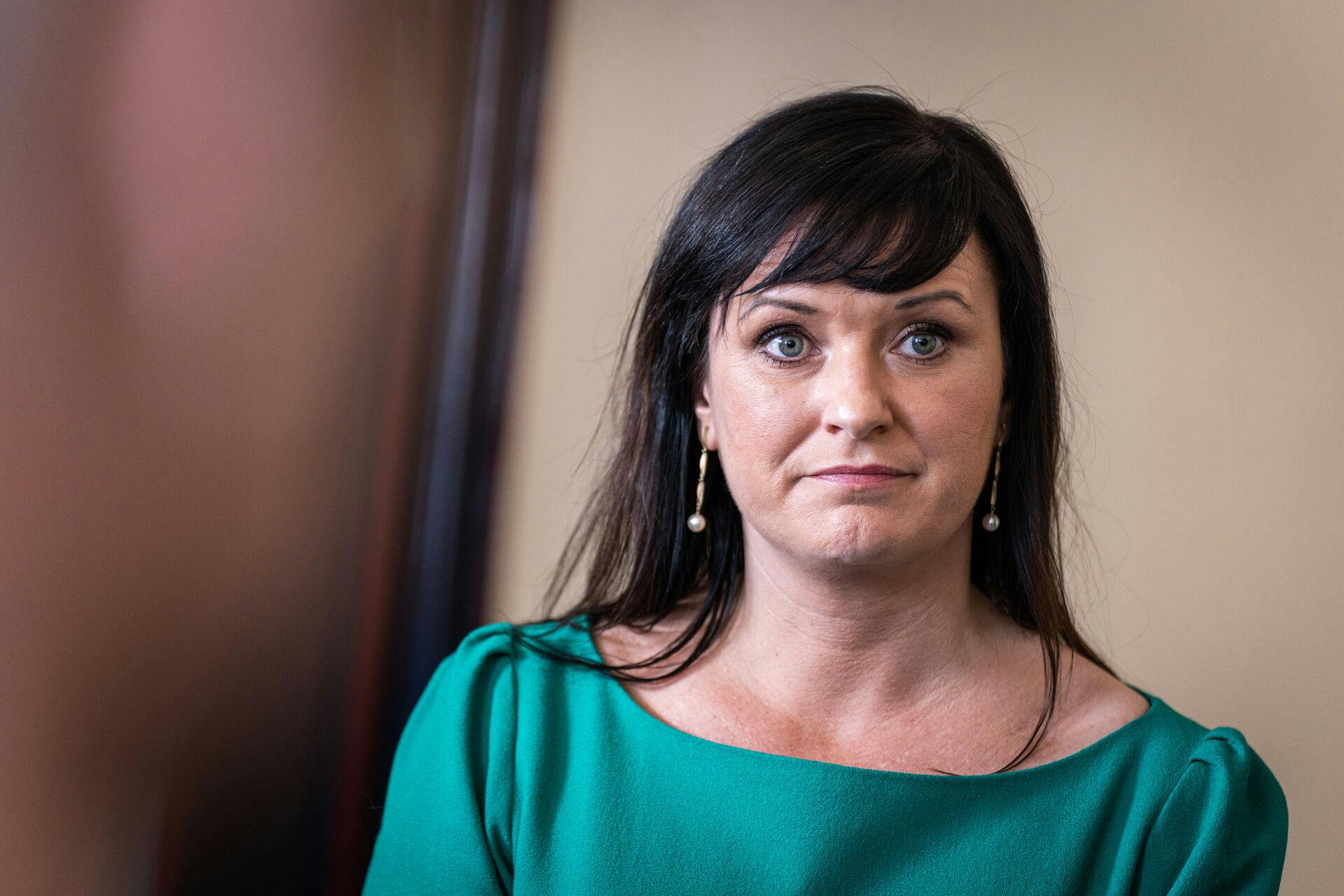 Sundhedsminister Sophie Løhde (V) skal nu have en dialog med forældreparret om ME.