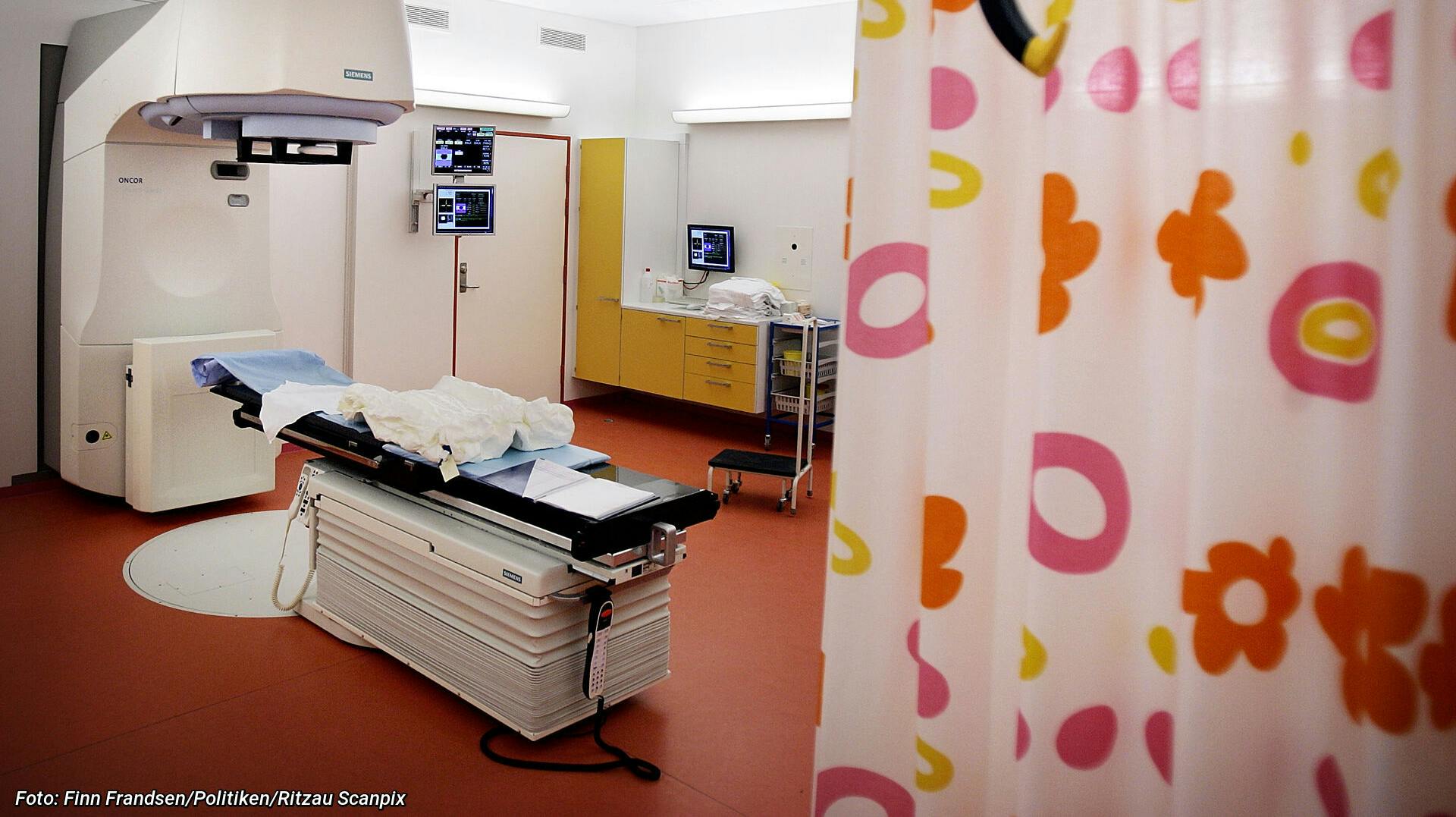 For anden gang er en af de patienter, som måtte vente for længe på at blive opereret for mave-tarmkræft på Aarhus Universitetshospital (AUH), blevet tilkendt erstatning.
