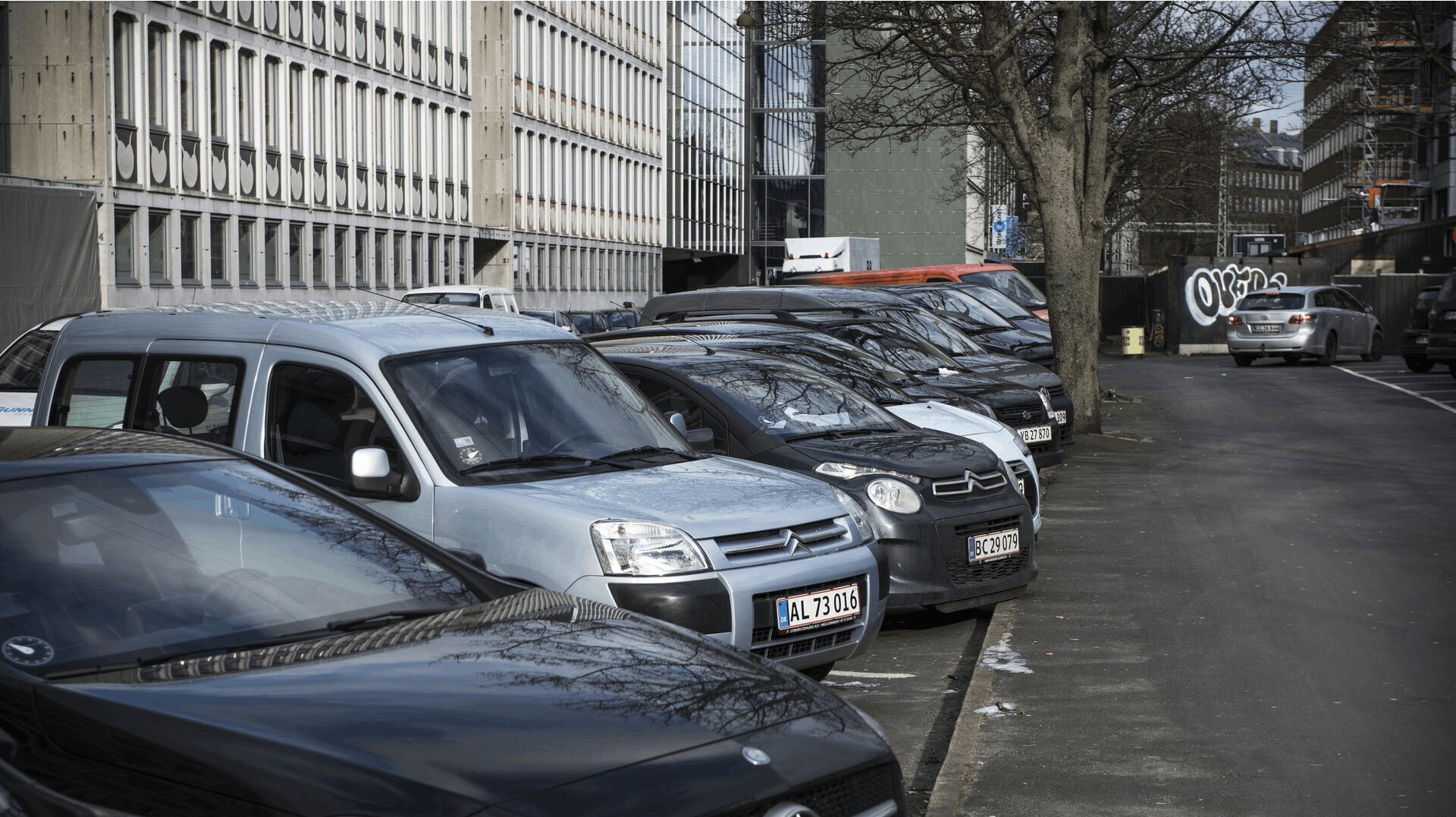 Det er slut med at parkere gratis for elbiler i København.