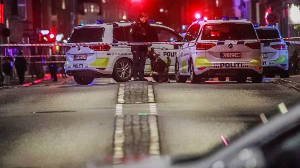 Politiet var hurtigt på gerningsstedet efter drabet 4. februar sidste år.