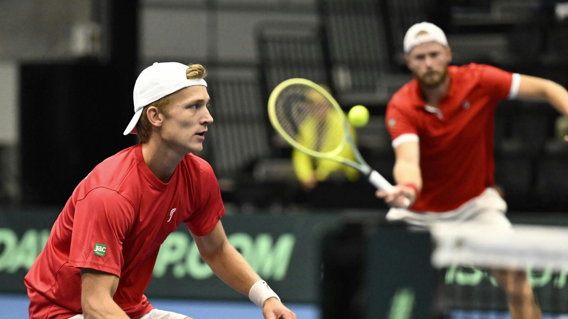 Christian Sigsgaard og Johannes Ingildsen leverede en brav kamp mod Brasilien.