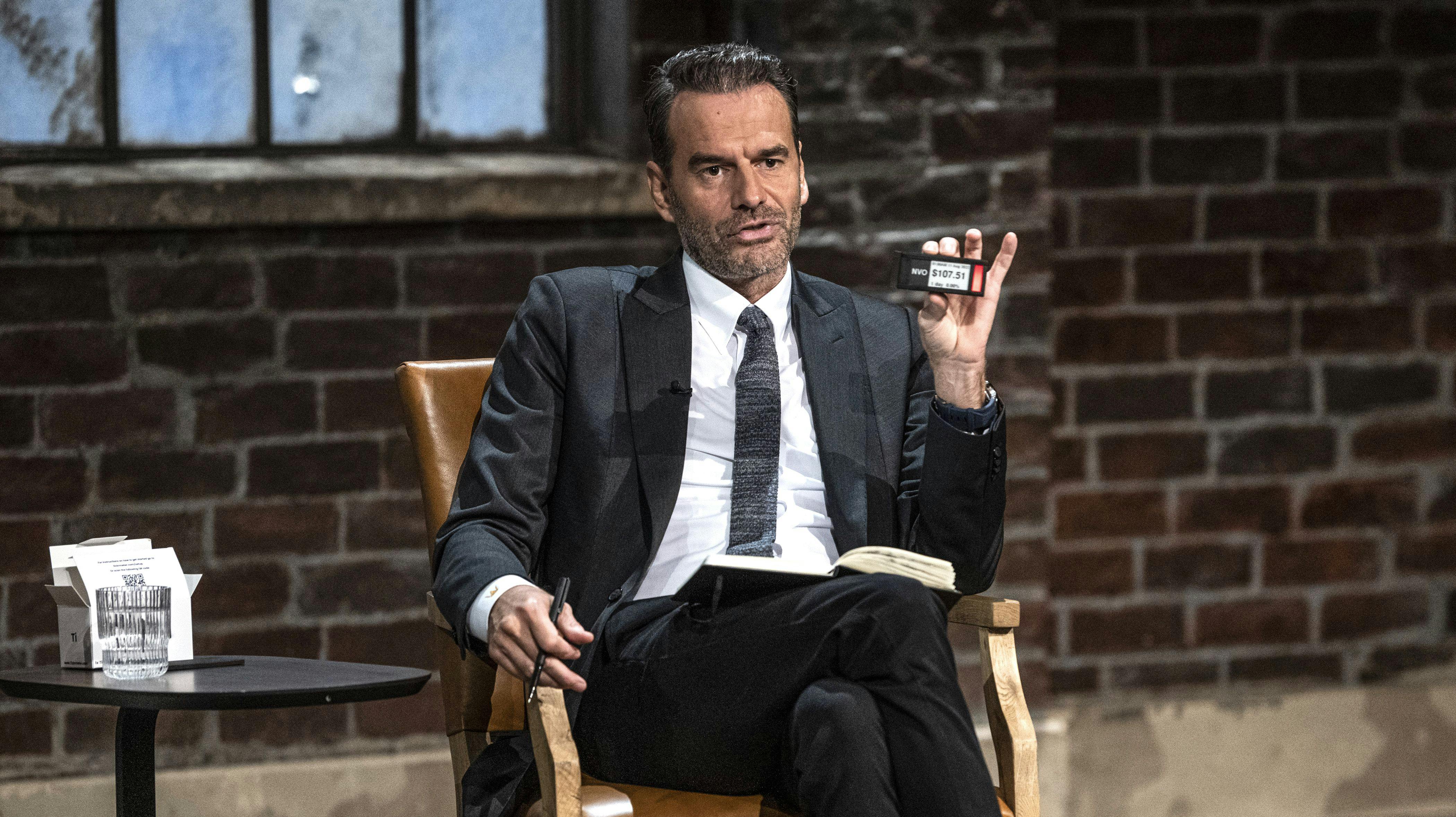 Jesper Buch siger efter ni år - og otte sæsoner - farvel til "Løvens Hule". 