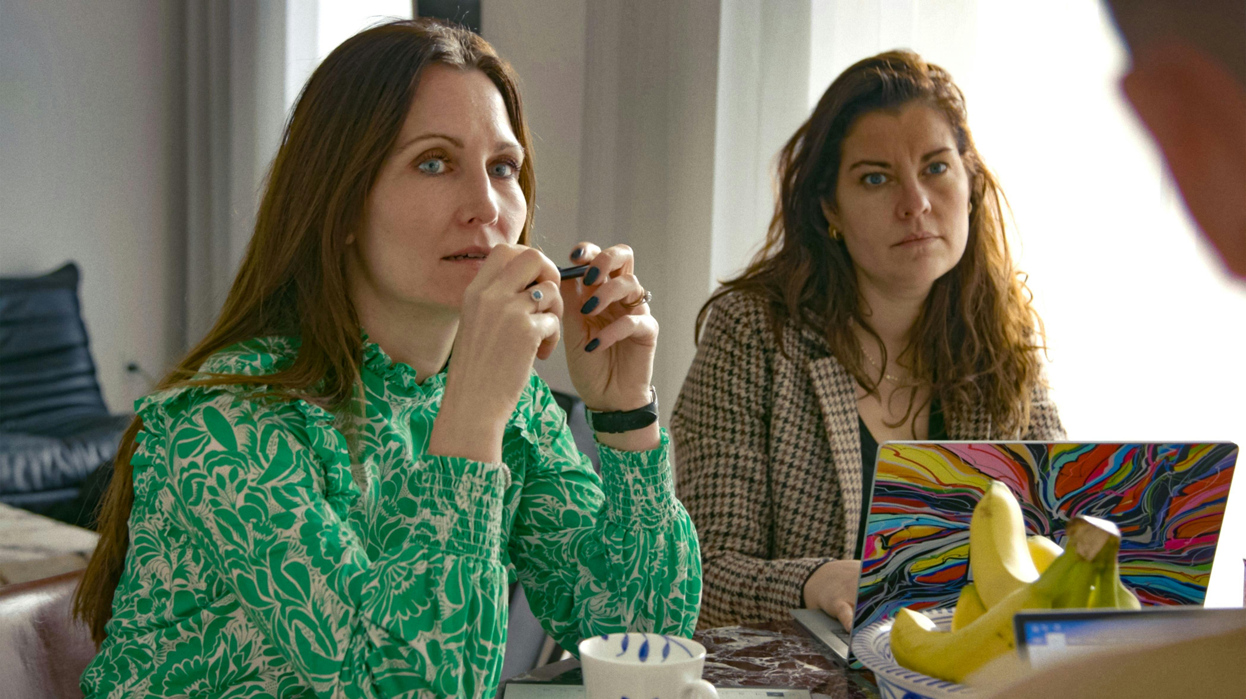 Louise Herping Ellegaard og Anne Stampe er stadig INDE.