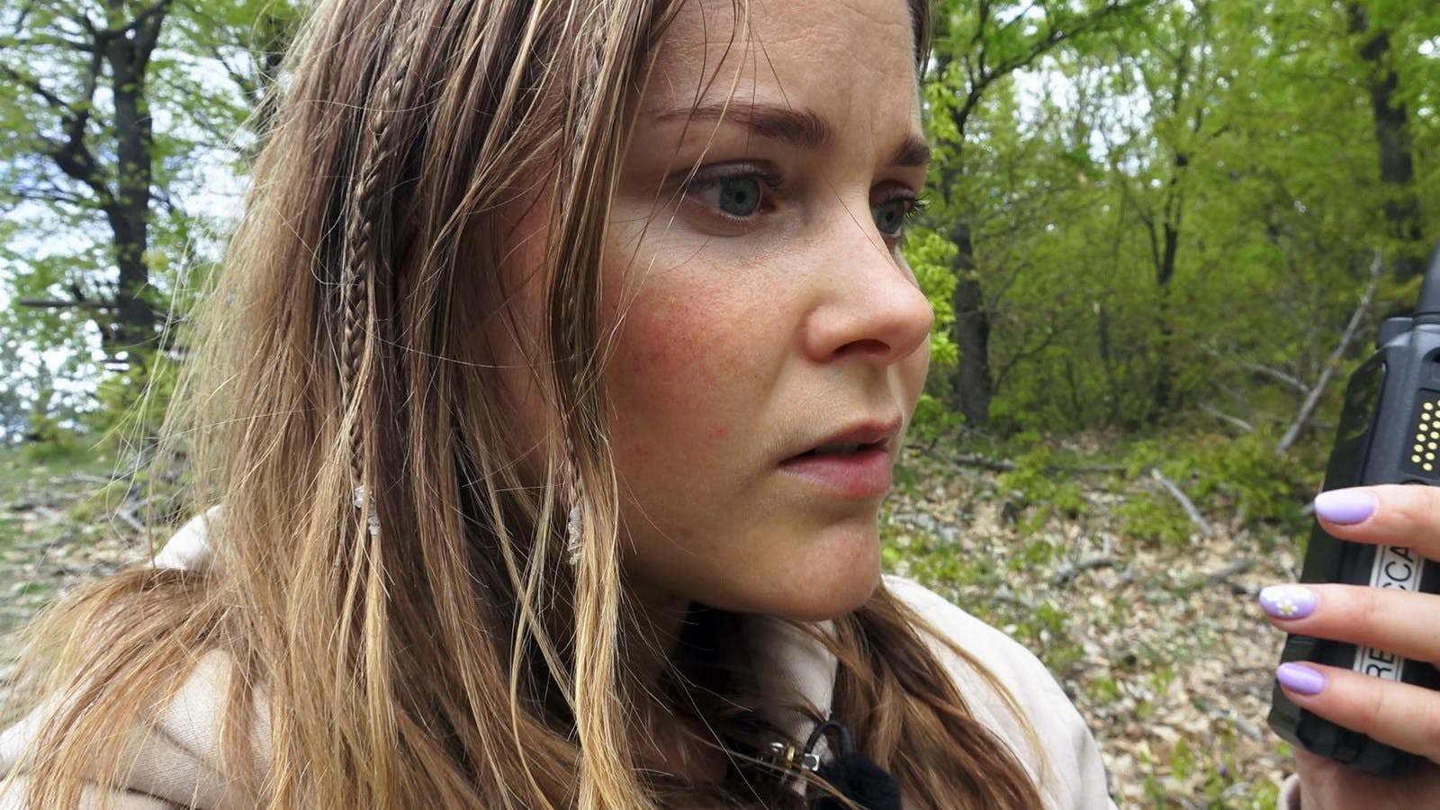 Ti deltagere fra hele Danmark skal i "Flokken" vandre rundt i Rodopi-bjergene i Bulgarien og lede efter hinanden.