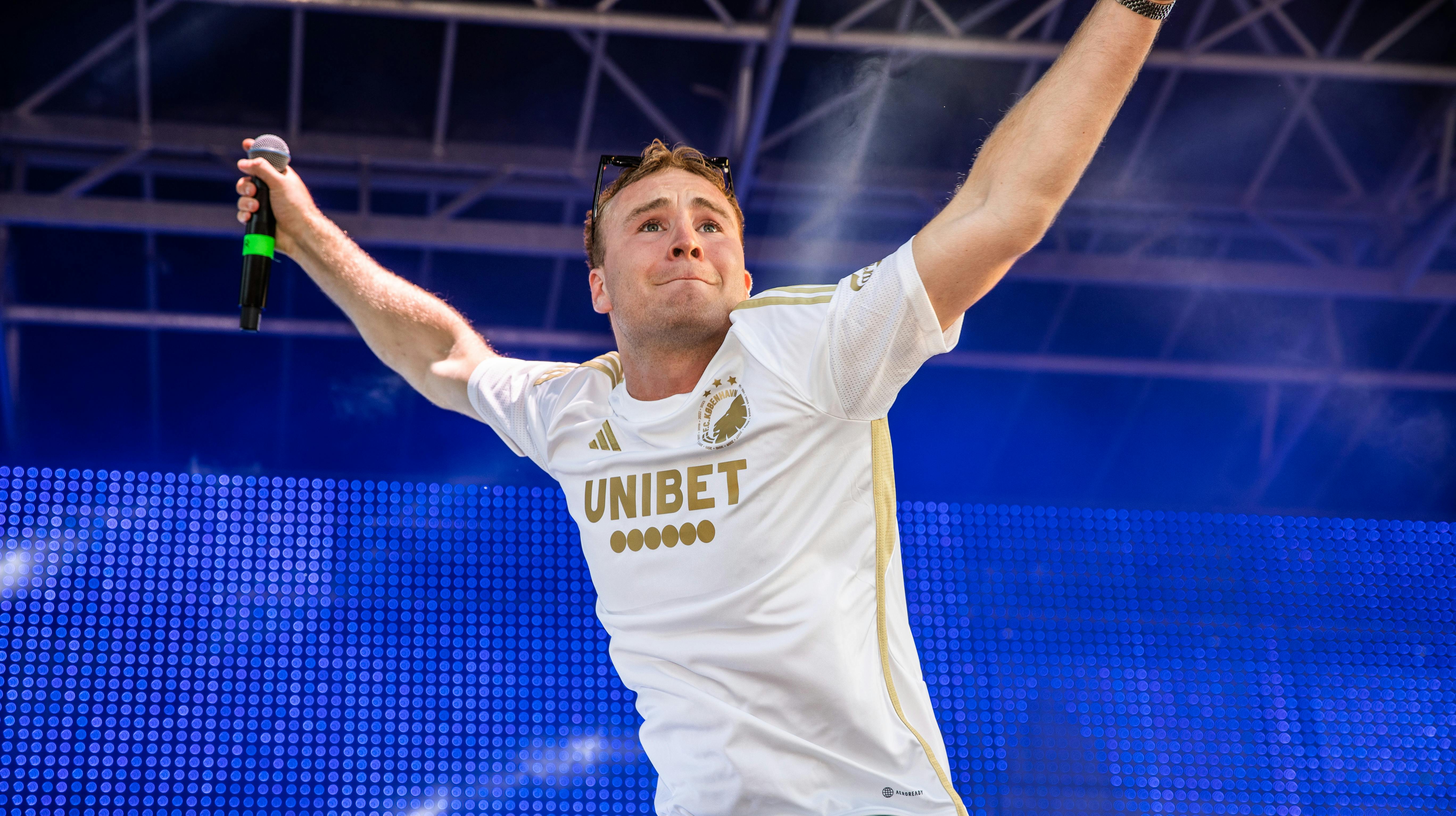 Thor Farlov skal ikke på udebanetur i denne omgang. Han har travlt med sin kommende plade.