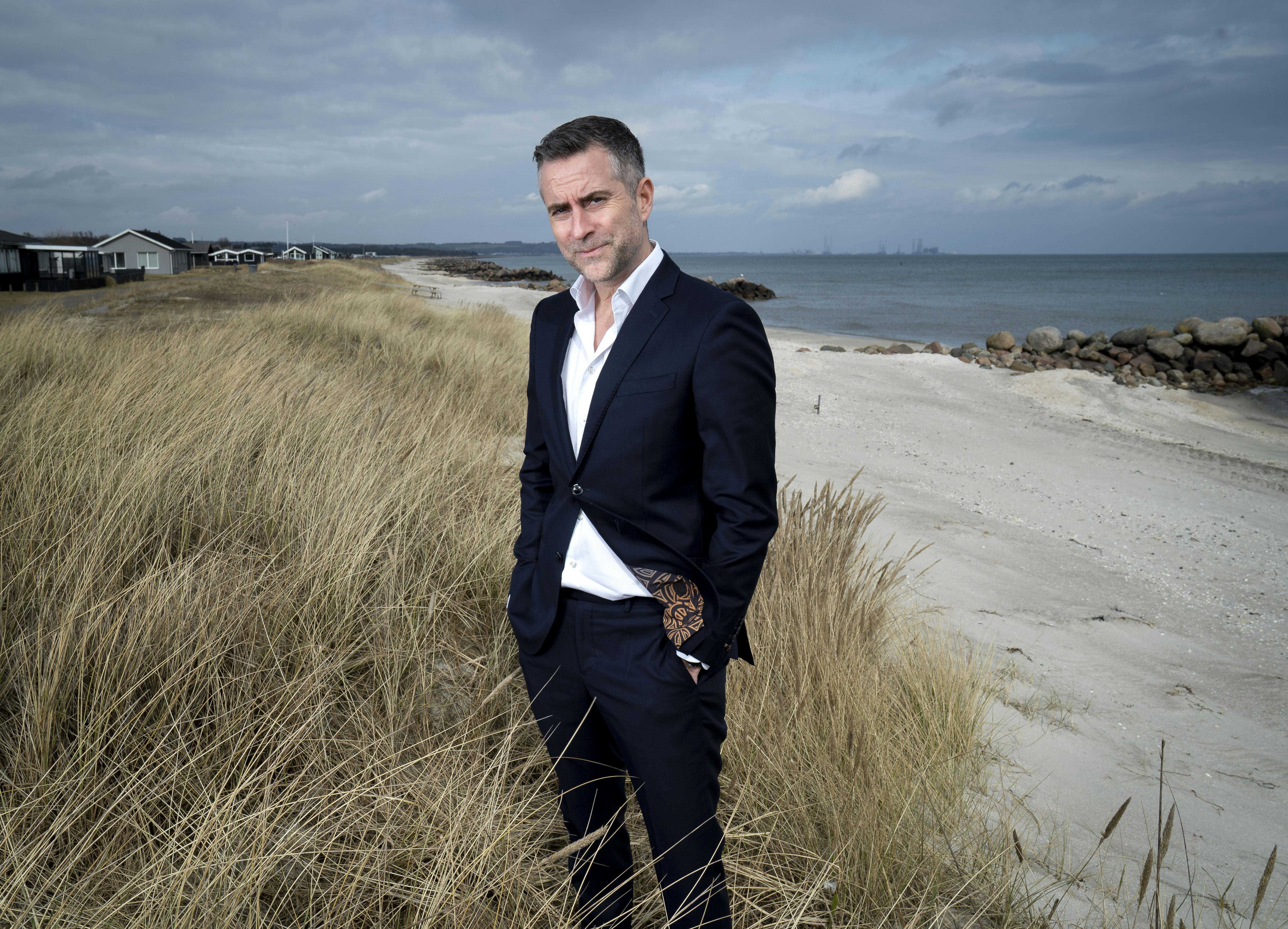 Selv om han vinker farvel til "Løvens Hule", så er der måske stadig mere skærmtid i vente for 46-årige Jacob Risgaard.