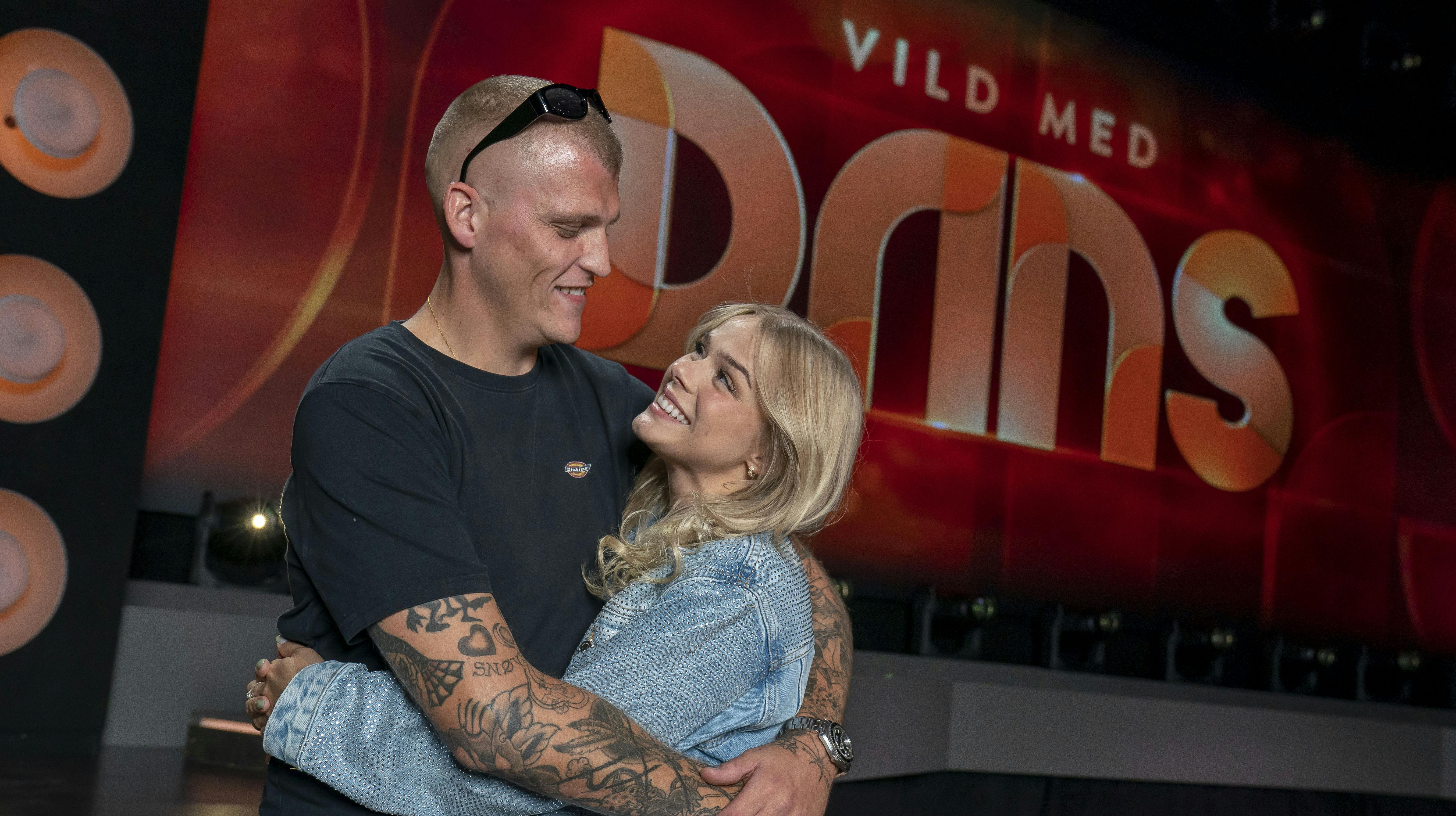 Sebastian Bull har netop udgivet sin 3. single. Sangen "Når En Dansker Danser" kommer på gaden samme dag som han får debut på "Vild med dans".