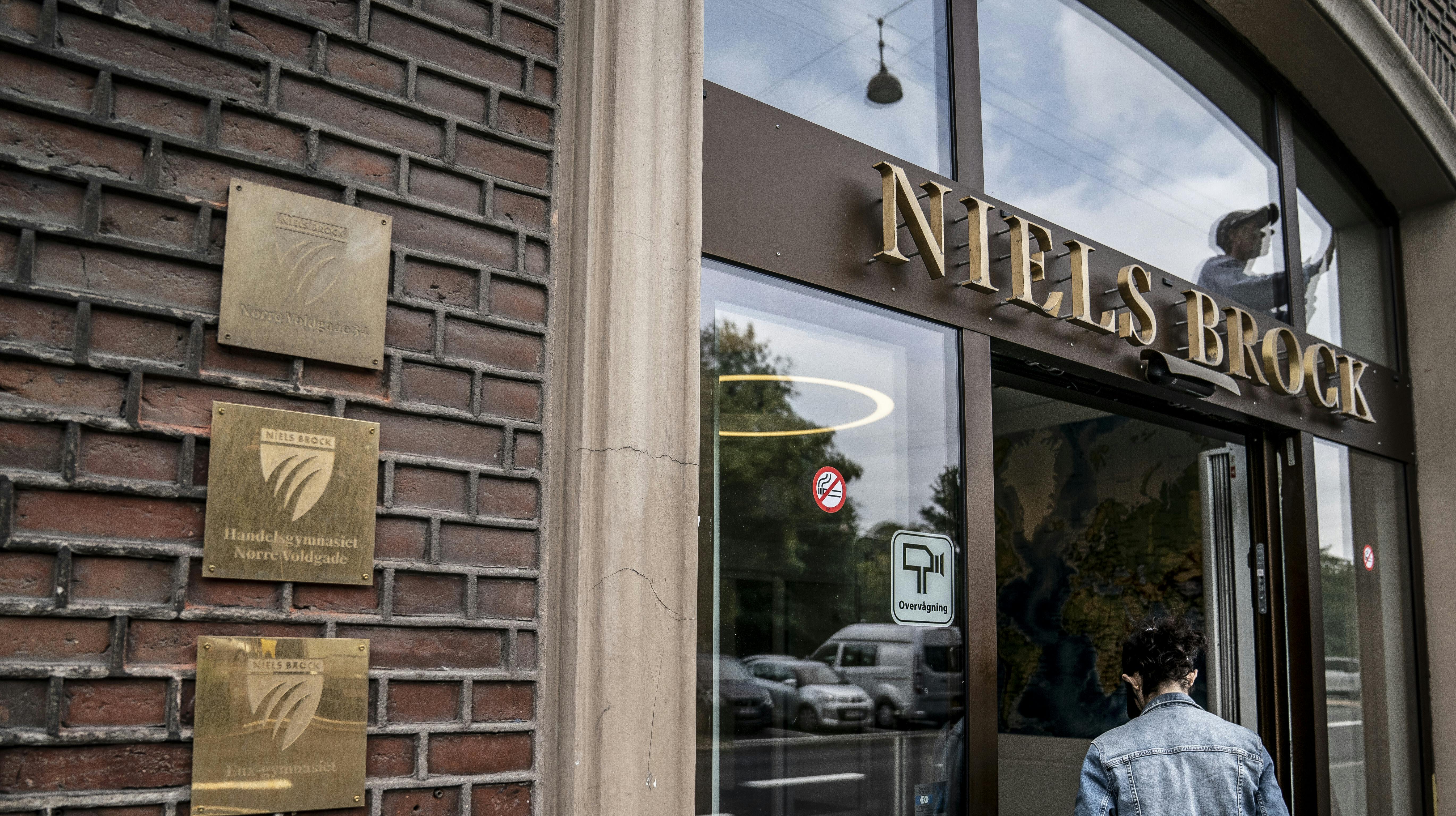 – Det var en menneskelig fejl, og det er dybt beklageligt, lyder det fra skolen.
