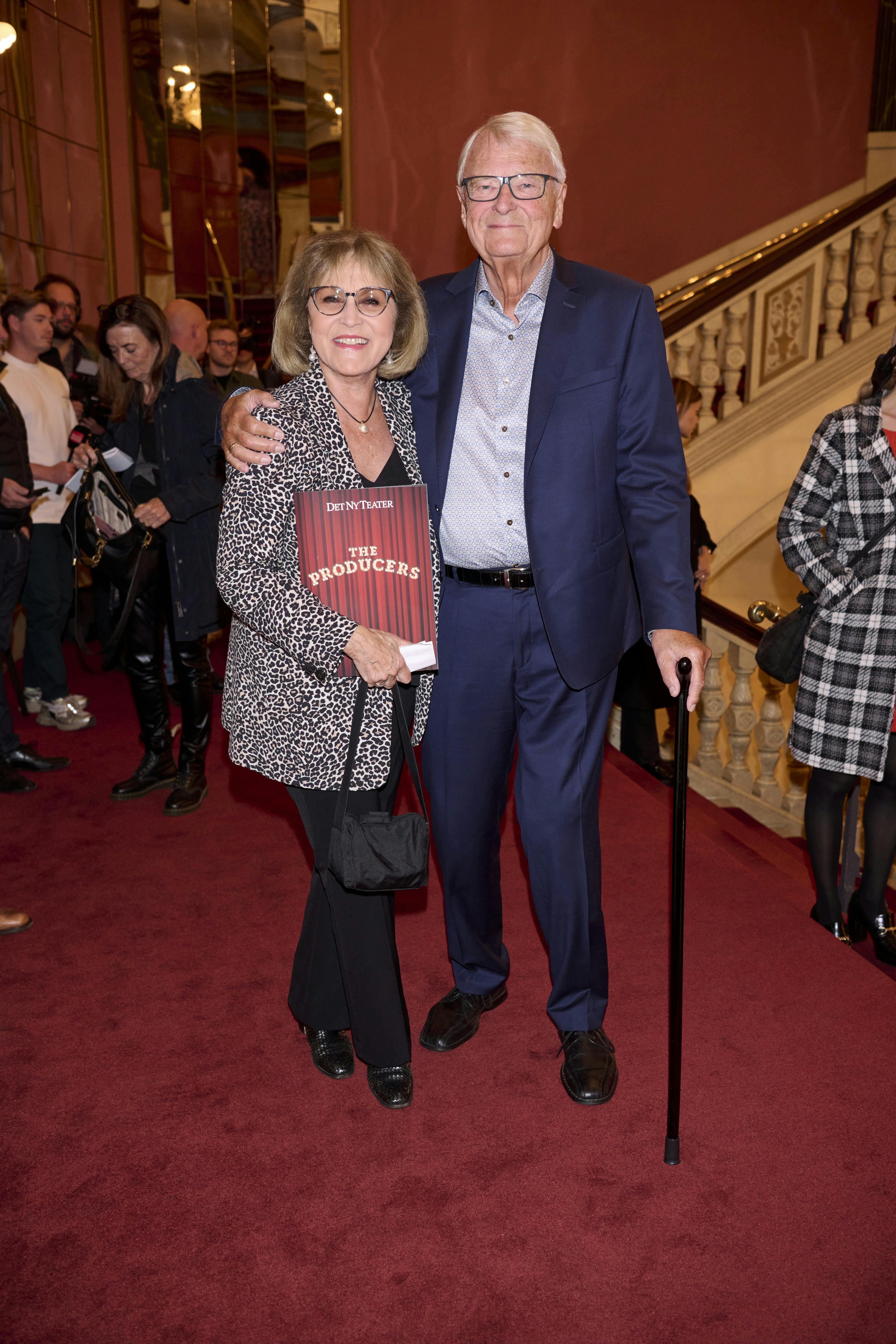 Opgavebeskrivelse: Premiere, The ProducersSted: Det Ny Teater, KøbenhavnFotograf: Lars H.LaursenJournalist: Helle Skram de Fries og Jan KörnerOptagelsedato: 2022.09.22