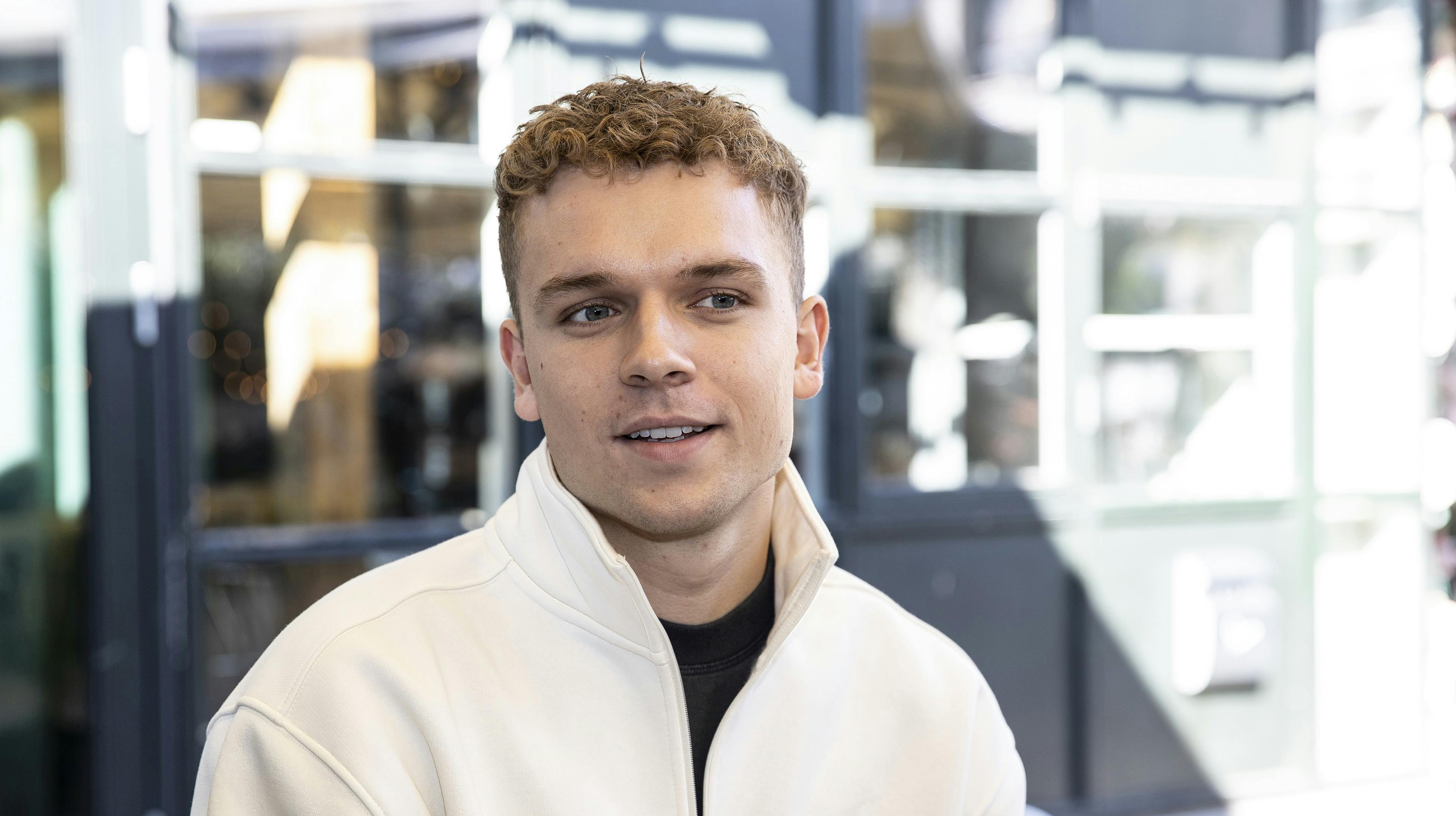 Rasmus Brohave fik æren af at vise Apple-topchefen Tim Cook rundt i København.