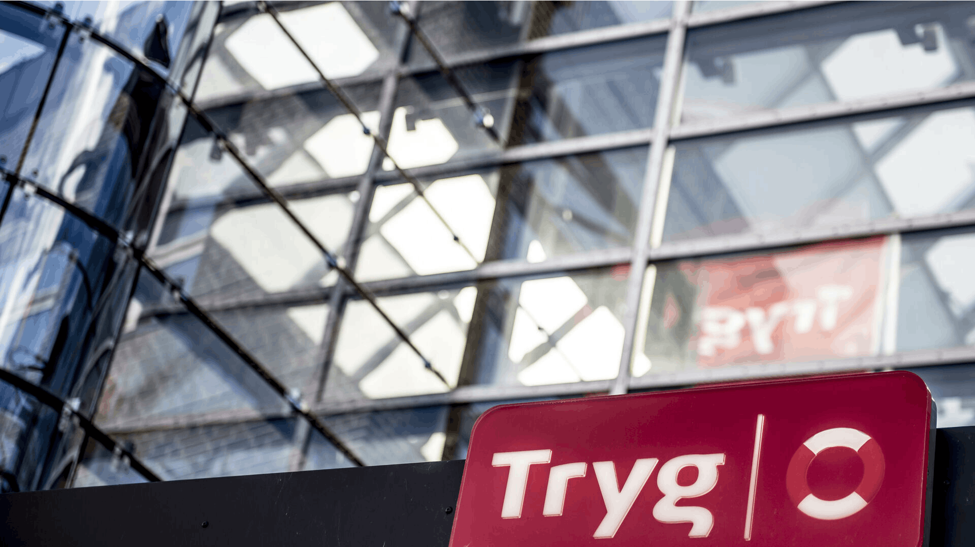 Tryg skal fyre over 250 medarbejdere