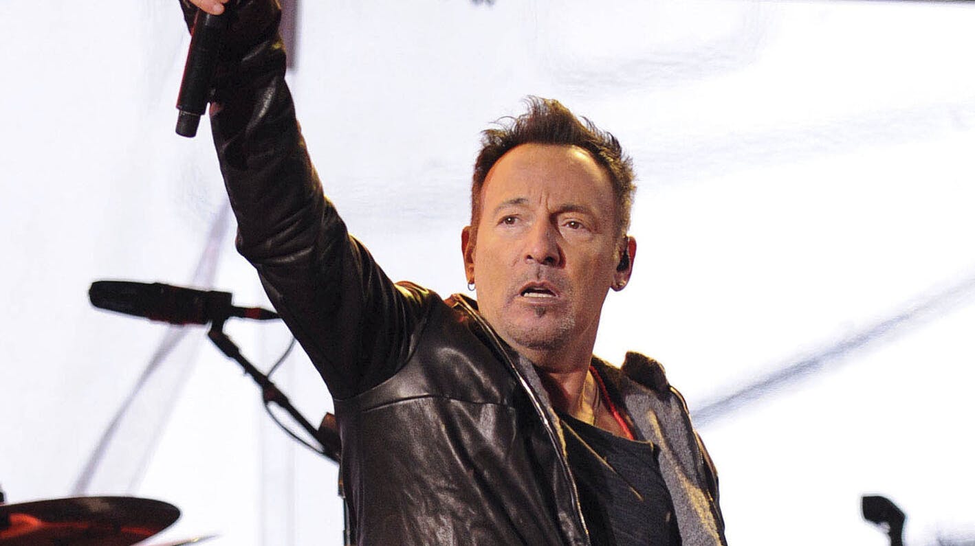 Bruce Springsteen har udskudt alle sine koncerter i 2023.