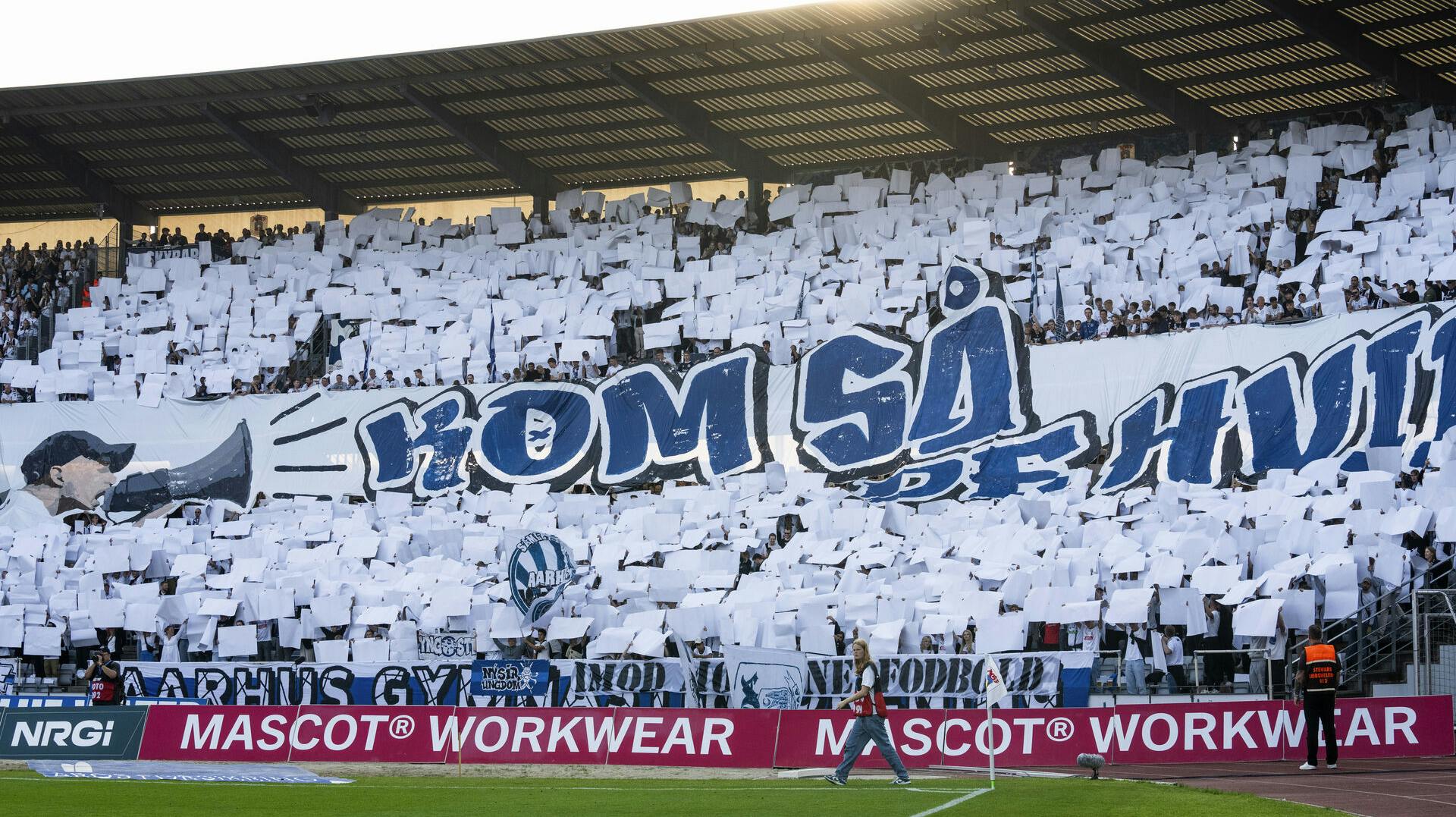 AGFs fans under superligakampen mellem AGF og Brøndby IF i Aarhus søndag den 17. september 2023.. (Foto: Bo Amstrup/Ritzau Scanpix)