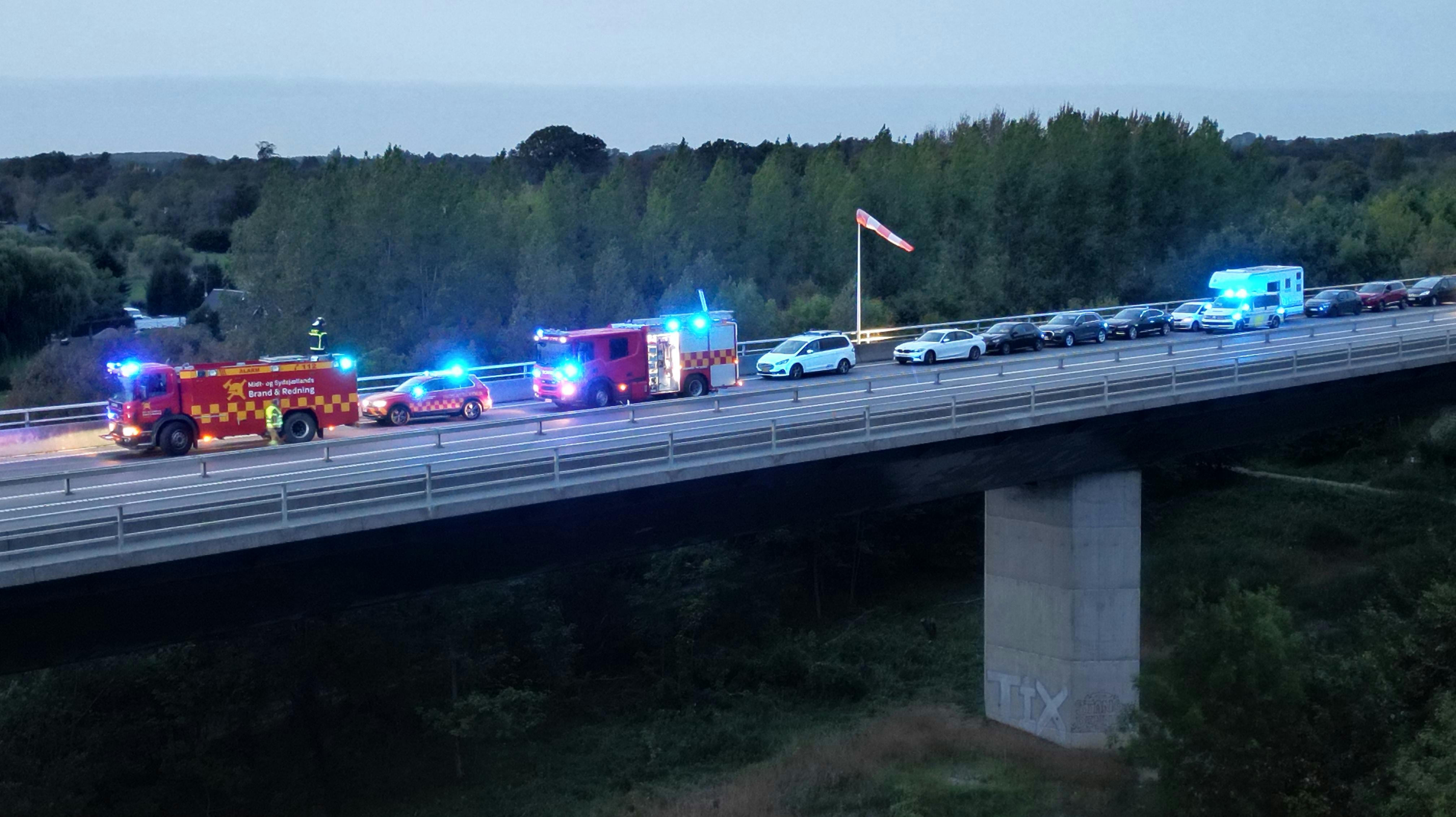 Farøbroerne var tidligere torsdag aften spærret.