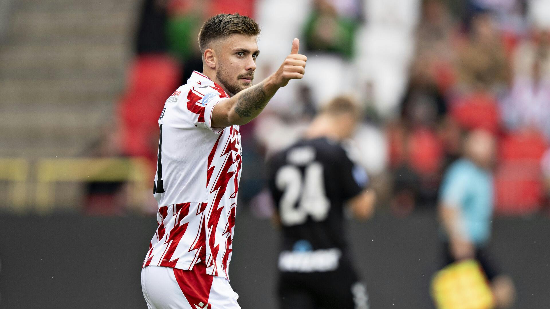 AaB's Tim Prica og resten af holdet gør det godt for tiden.