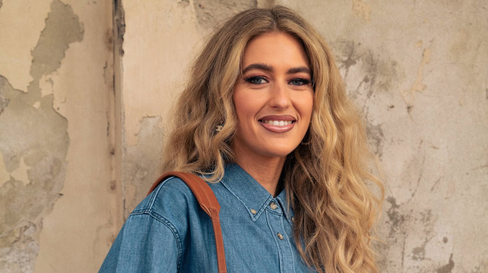 Emili Sindlev har hygget løs med Hailey Bieber.