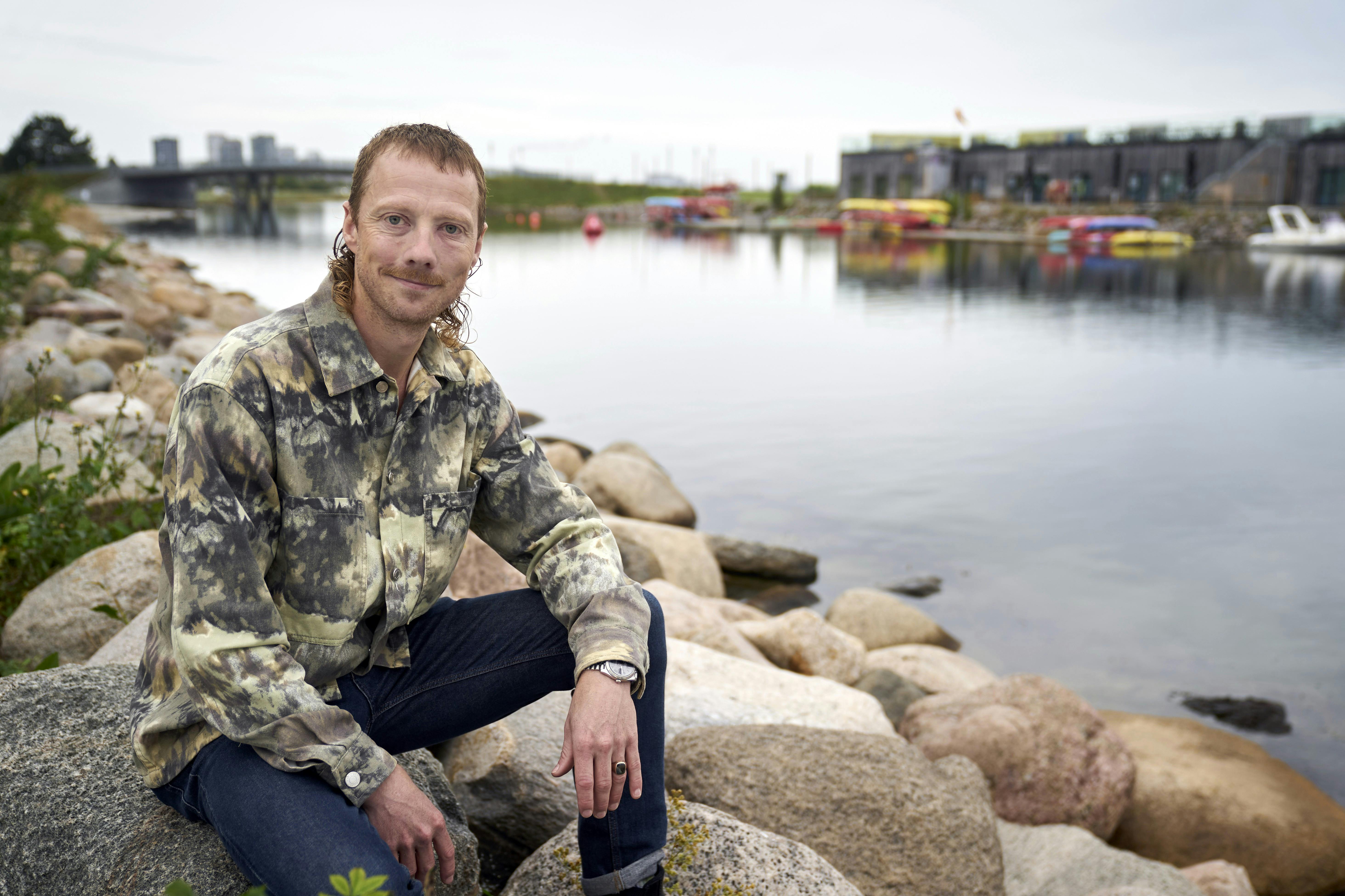 Emne: SØREN / Bagedyst-interview med Thomas BergHvornår: 29. september 2023 10:00-11:00 (UTC+01:00) Brussels, Copenhagen, Madrid, Paris.Hvor: Strandtutten (Amager Strandvej 225, 2300 København Hovedstaden) Interview med Bagedyst-deltager Thomas Berg Vi mødes med ham ved Strandtutten på Amager og snakker og tager billeder – gerne ved vandet. Journalist: Line Frandsen (22640327) Fotograf: Søren Jul Lamberth