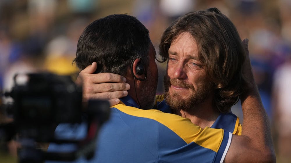 Tommy Fleetwood sikrede i sidste ende Europa sejren i sin match mod Rickie Fowler. 