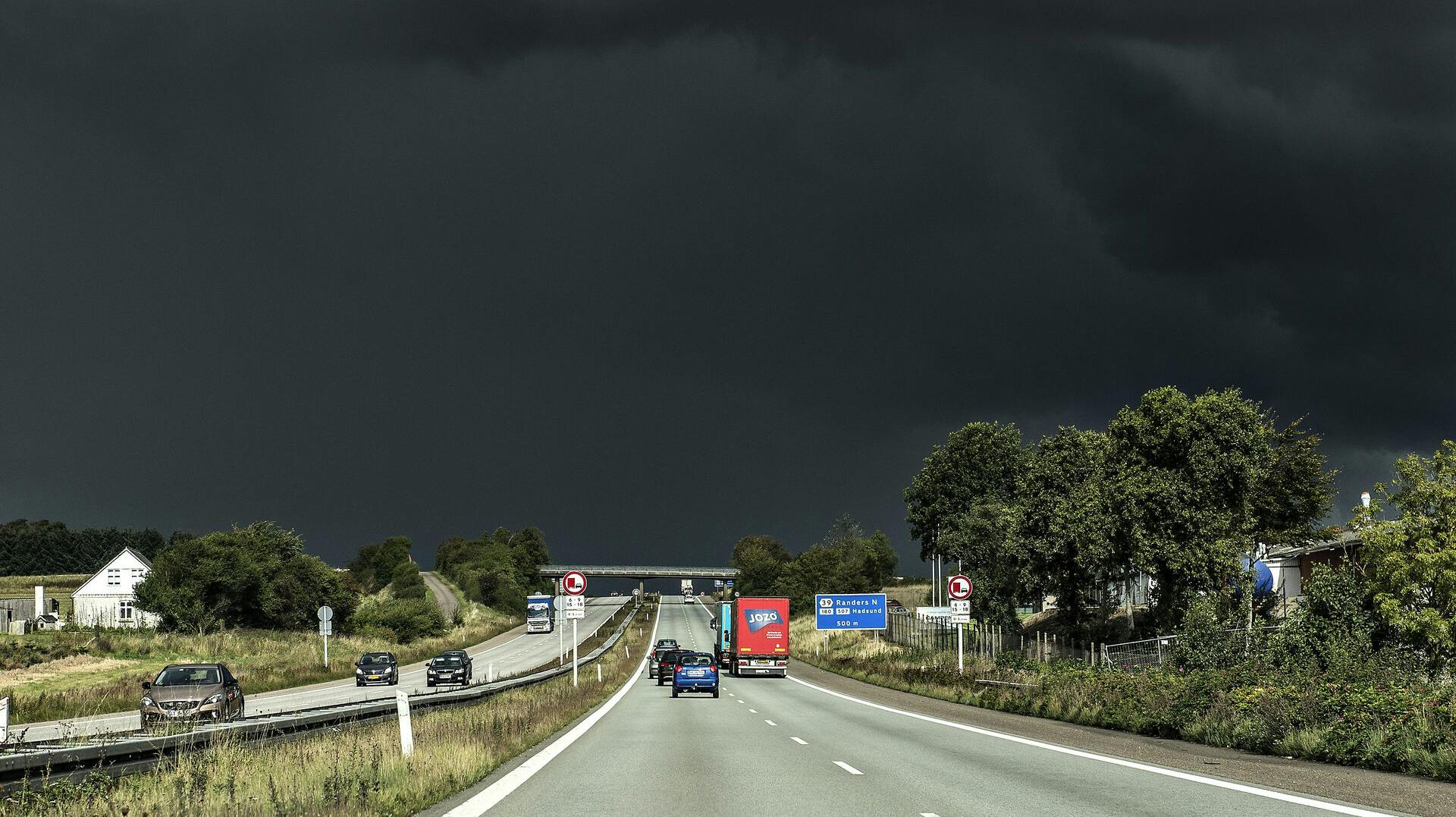 Østjyske Motorvej vil være afspærret i 14 timer i weekenden.