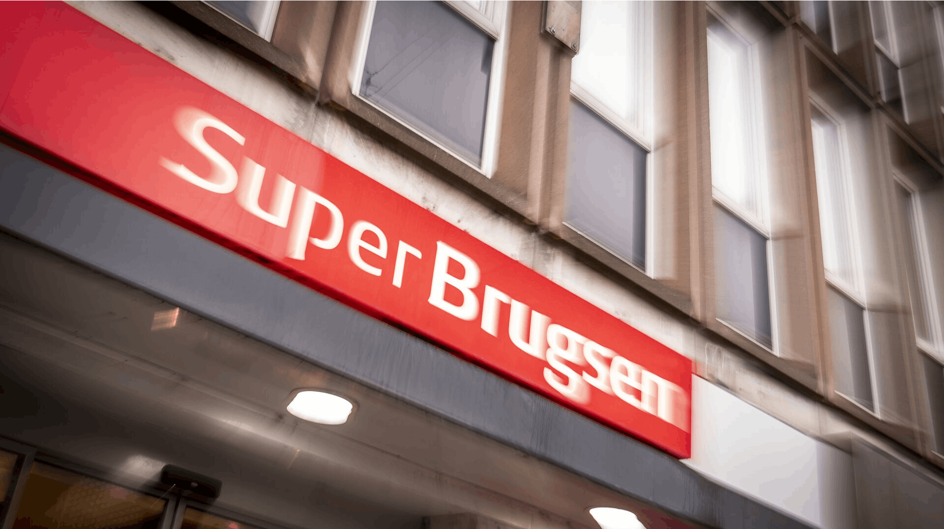 SuperBrugsen i Hørning har fået en sur smiley.
