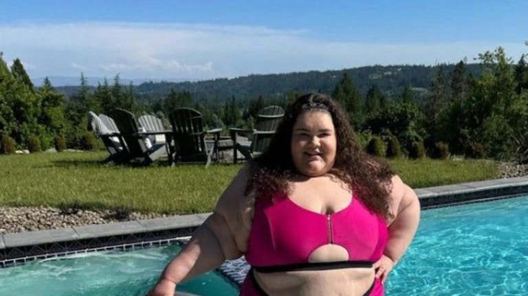 Influenceren Jaelynn Chaney vil have, at hoteller er mere accepterende og modtagelige over for overvægtige kunder.