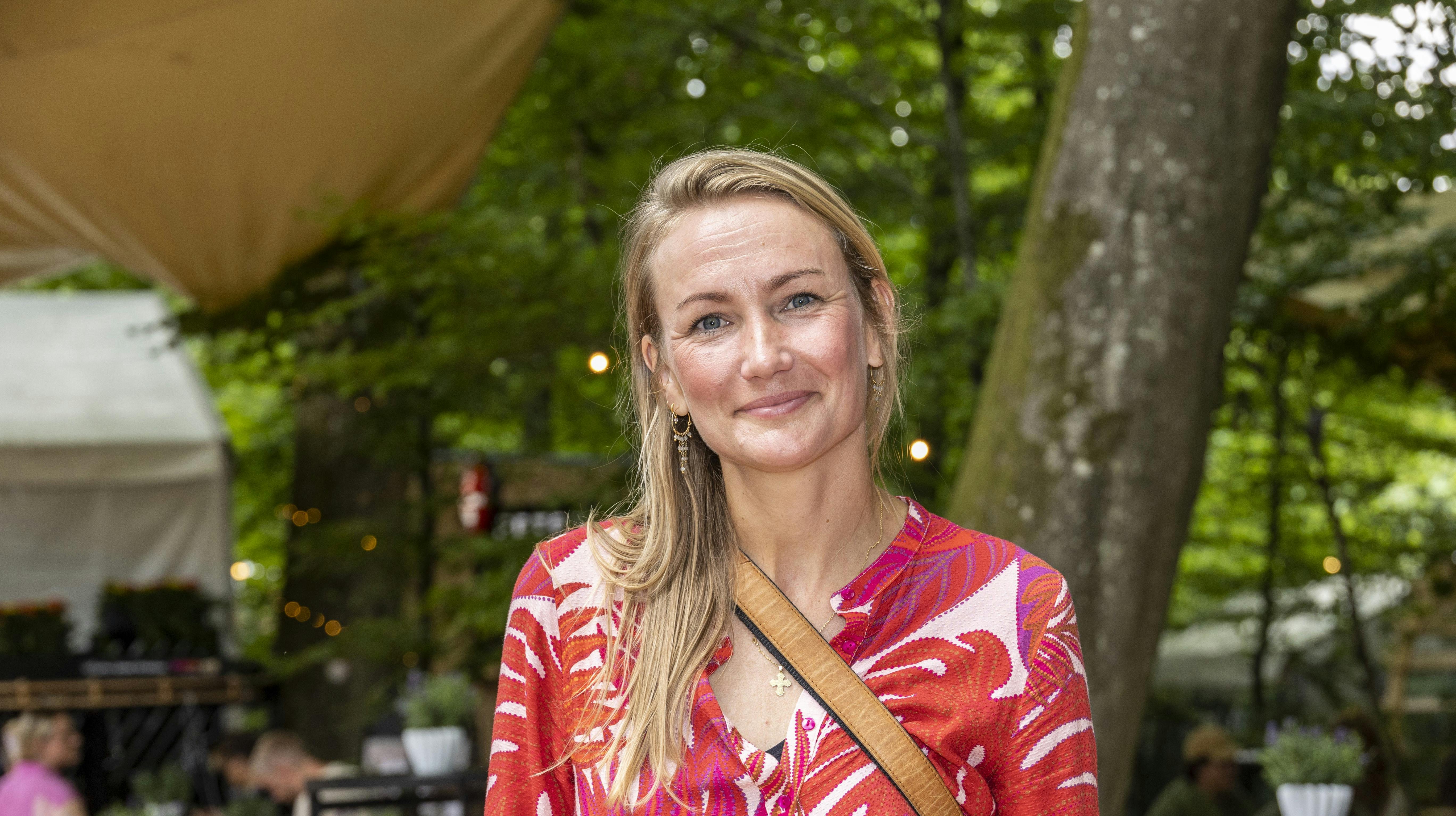 Sara Lygum bad til Gud, mens hendes nye kæreste lå på operationsbordet i syv timer. 