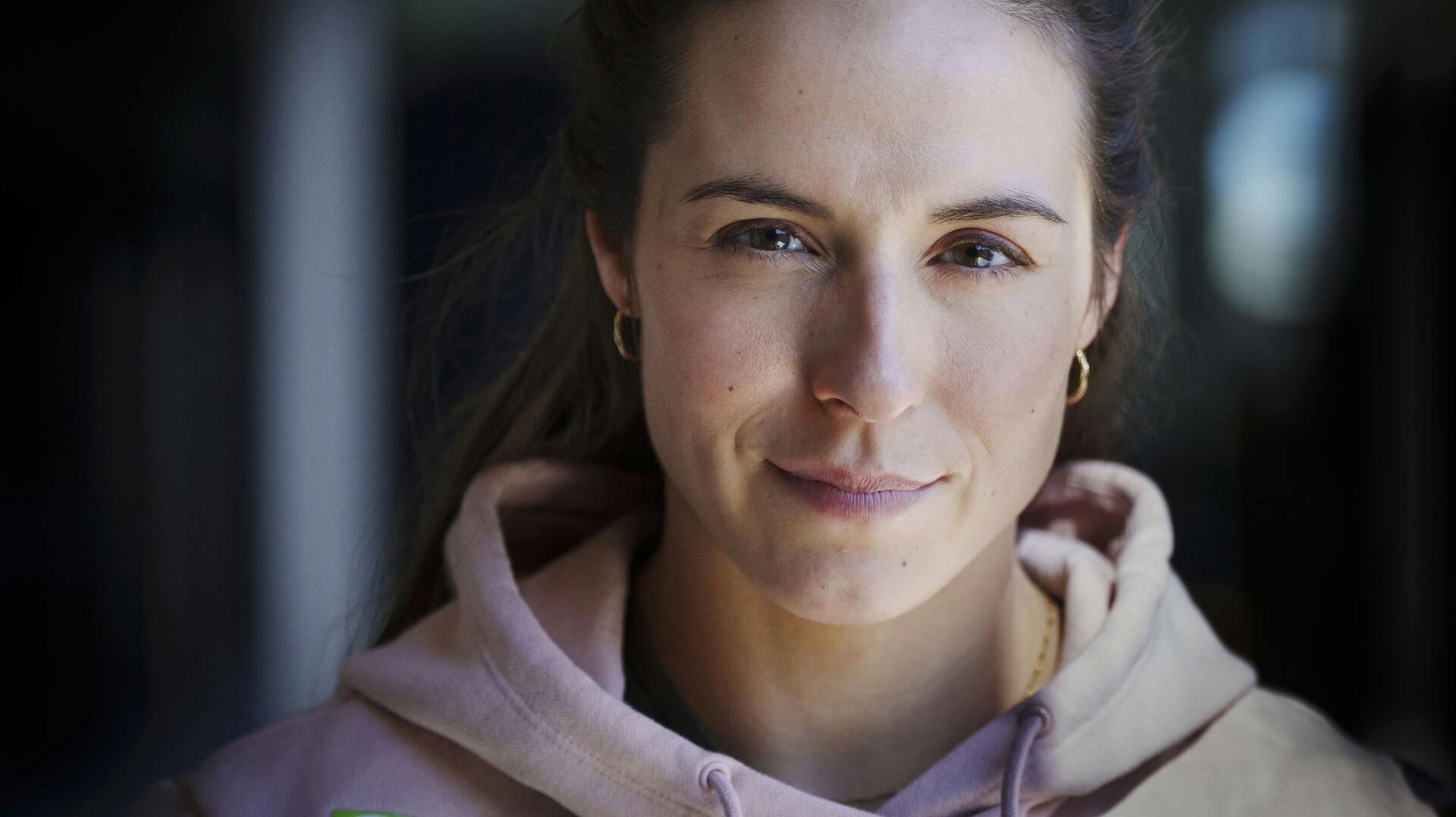 Louise Burgaard kan være på vej hjem til den danske liga efter fem år i udlandet. 