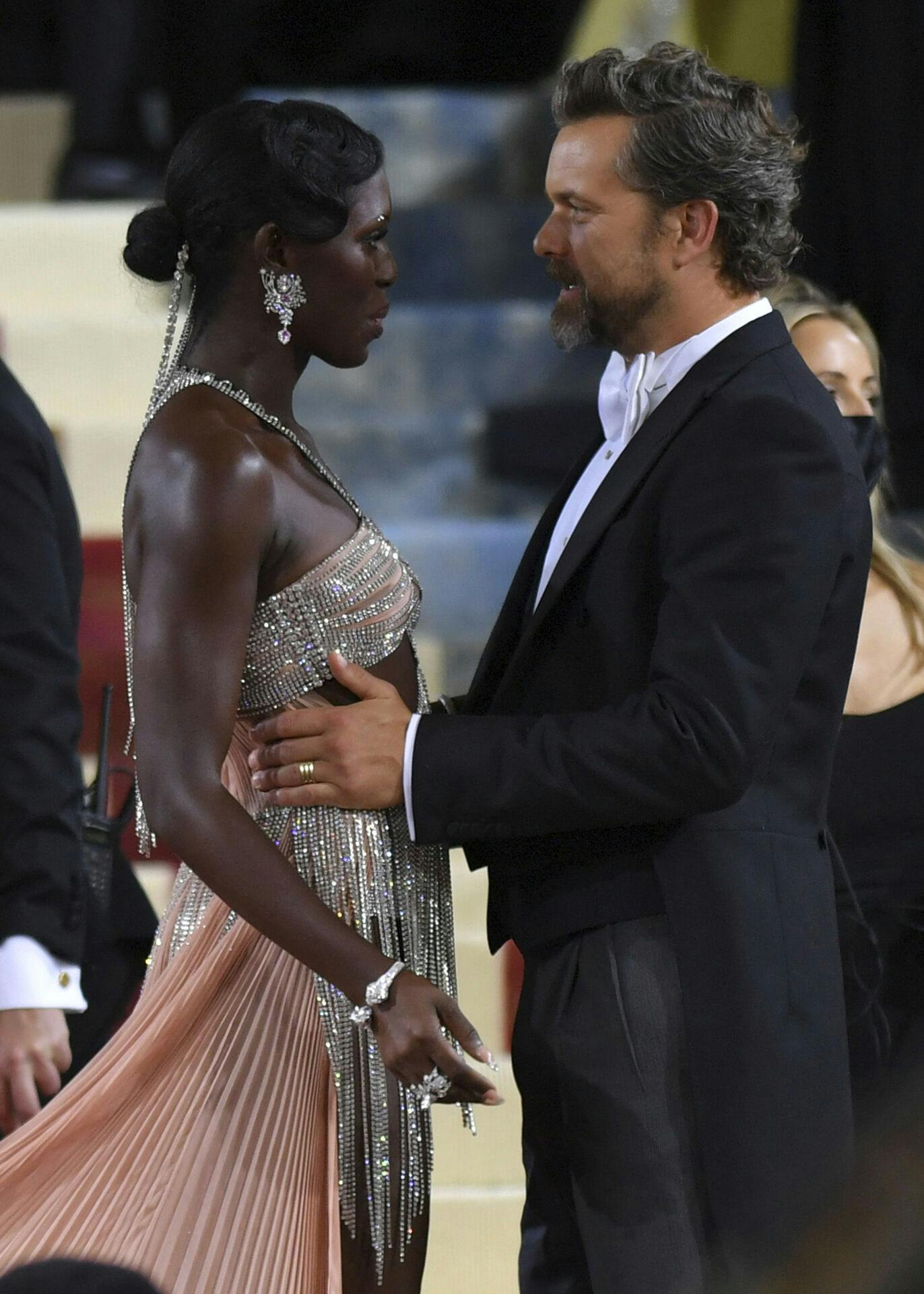 Jodie Turner-Smith og Joshua Jackson til Met Gala i New York sidste år.