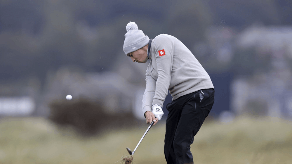 Matt Fitzpatrick var for en uge siden med til at vinde Ryder Cup med Europa i solbeskinnede Rom. I denne uge har lidt mere tøj påkrævet i Skotland