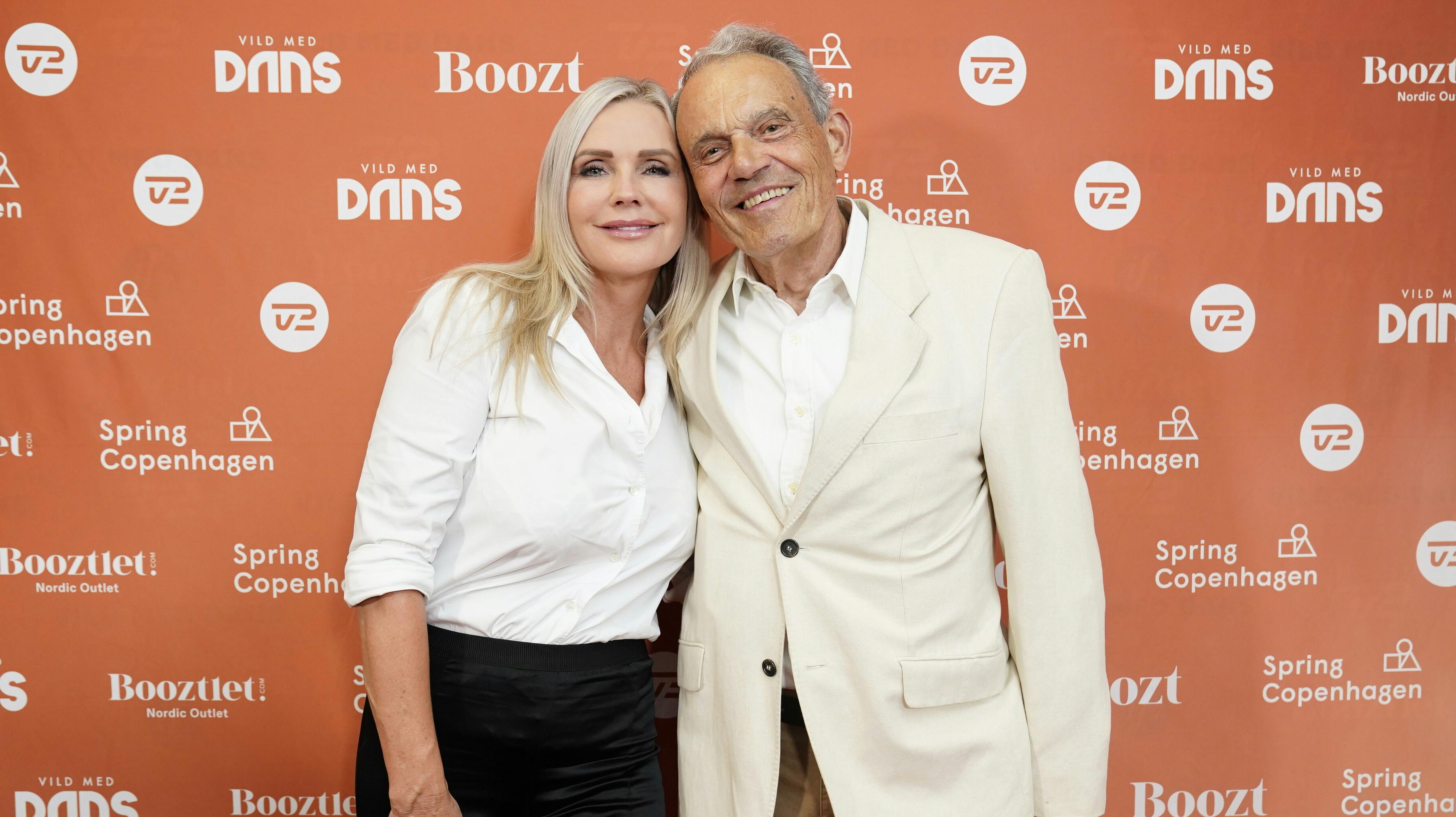 Karsten og Janni Ree mødte fredag aften op til "Vild med dans", hvor de skulle heppe på Camilla Dalsgaard og Andreas Bo. 