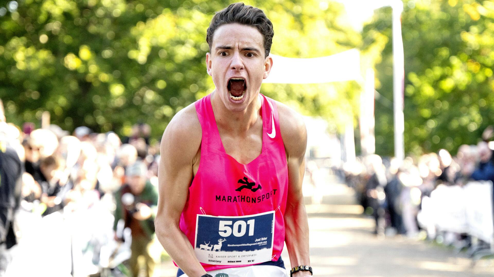 Eremitageløbet afvikles hvert år i Dyrehaven nord for København. Her årets vinder og ny rekordindehaver Joel Ibler Lillesø.