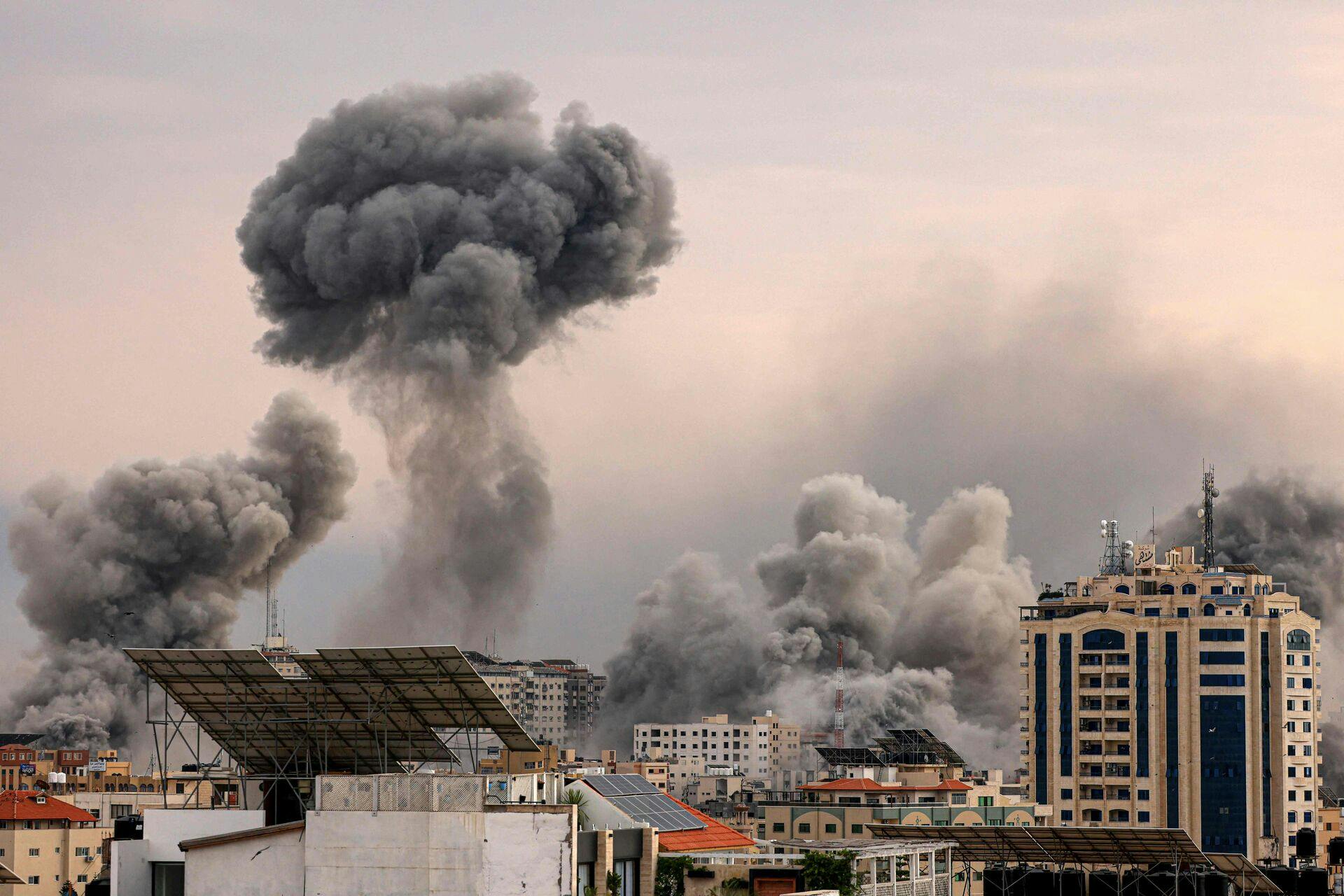 Hvis Israel fortsætter med at angribe civilie hjem i Palæstina, truer Hamas med at dræbe israelske gidsler.