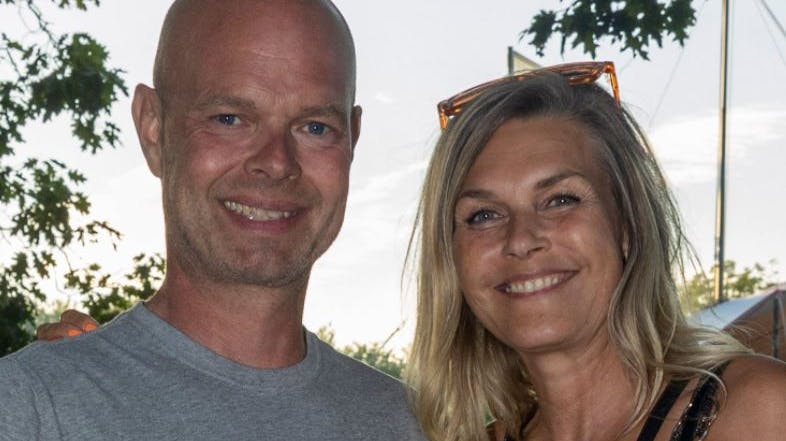 Jan Magnussen med hustruen Christina Birkhede på Roskilde Festival.