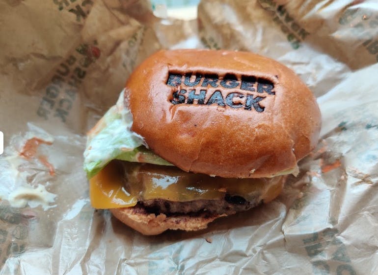 Burger Shack i Aarhus har fået en sur smiley.