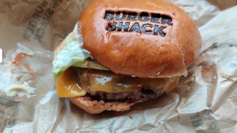 Burger Shack i Aarhus har fået en sur smiley.