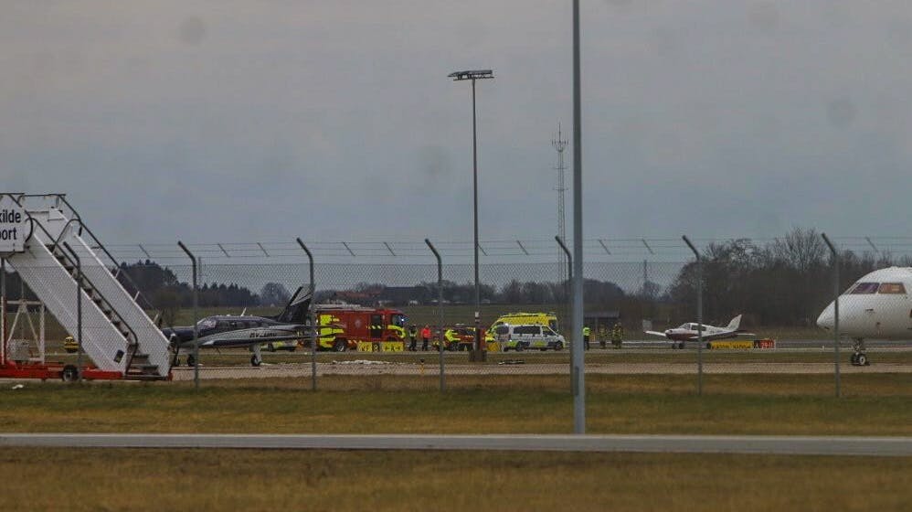 Her ses billeder tilbage fra marts måned, da et fly måtte nødlande i Roskilde Lufthavn - mandag skete det så igen. OBS: Arkivfoto.
