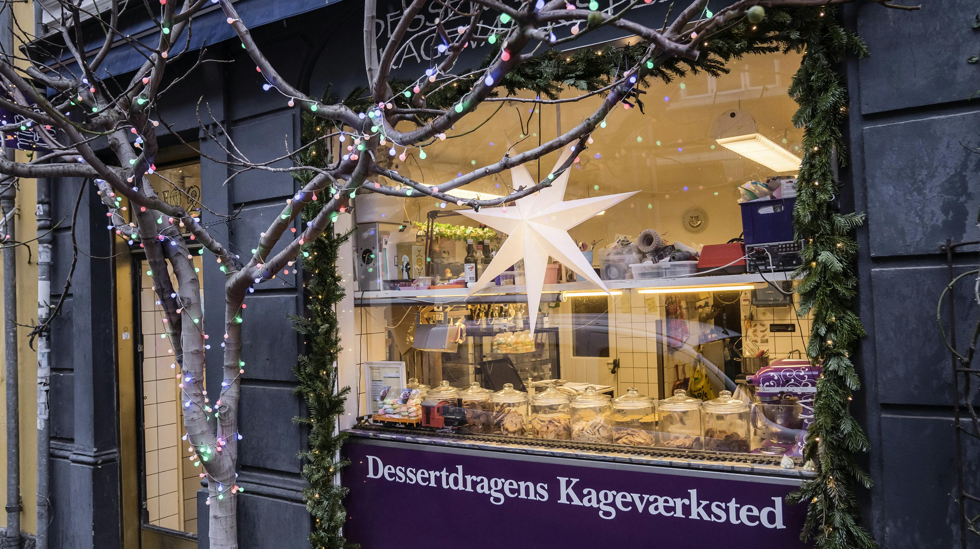 Fastelavnsboller. Her Dessertdragens Kageværksted, Sankt Peders Stræde 26, 1453 København K.