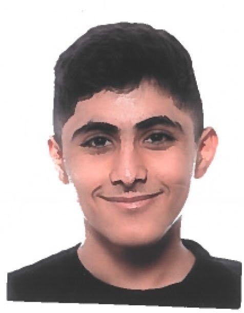 16-årige Farhad blev sidst set 9. april sidste år - siden har drengen været sporløst forsvundet. Fredag vil der blive afholdt flere demonstrationer landet over for Farhad.