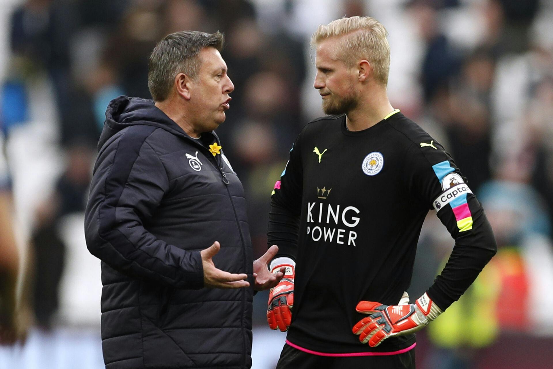 Craig Shakespeare var træner for Kasper Schmeichel i 2017.&nbsp;