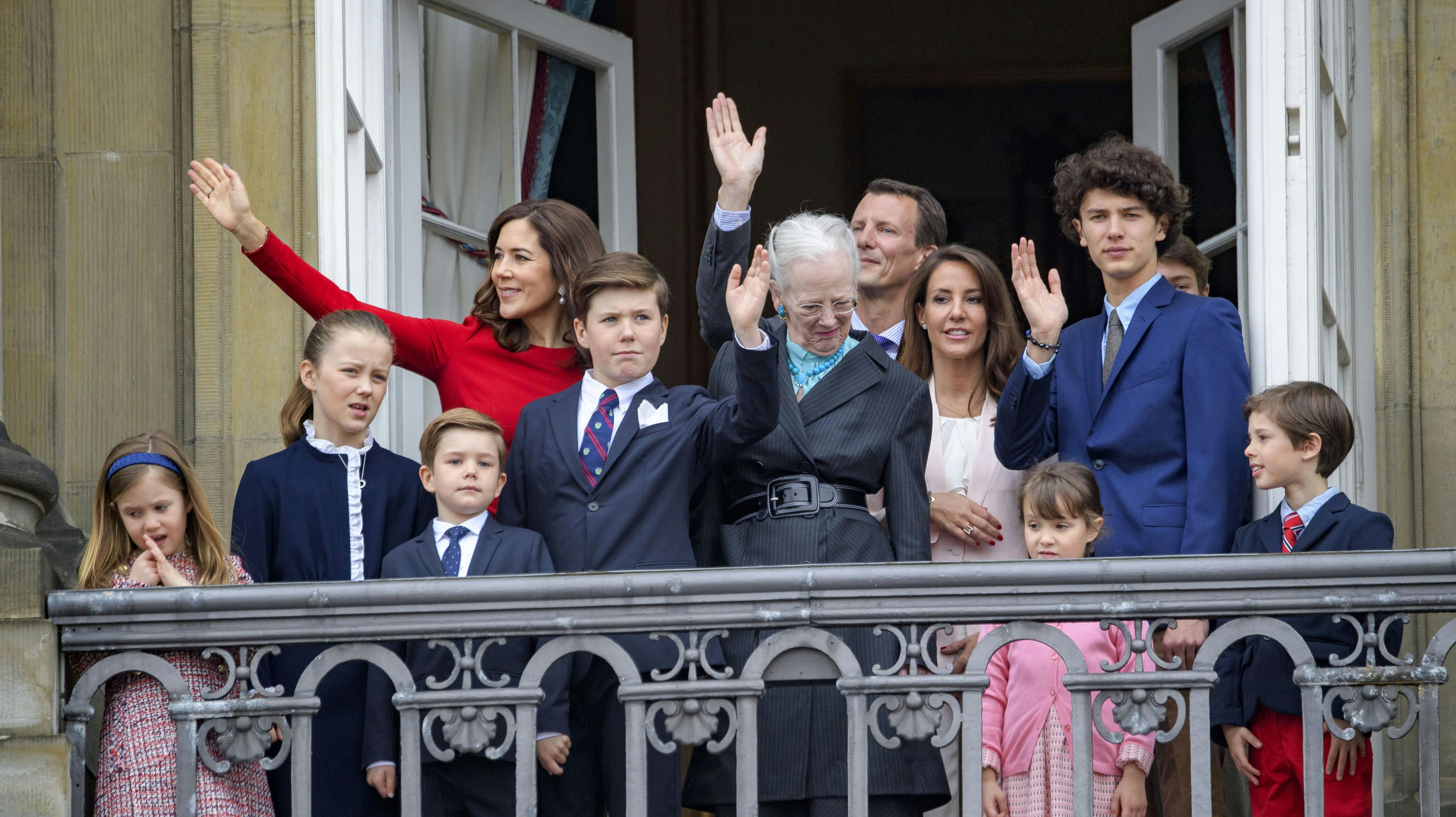 HM dronningens fødselsdag. Med hele den kongelige familie pŒ balkonen Dato: 16.4.2018 Sted: AmalienborgJournalist: trine LarsenFoto: Copyright: Martin H¿ien/Billed-Bladet