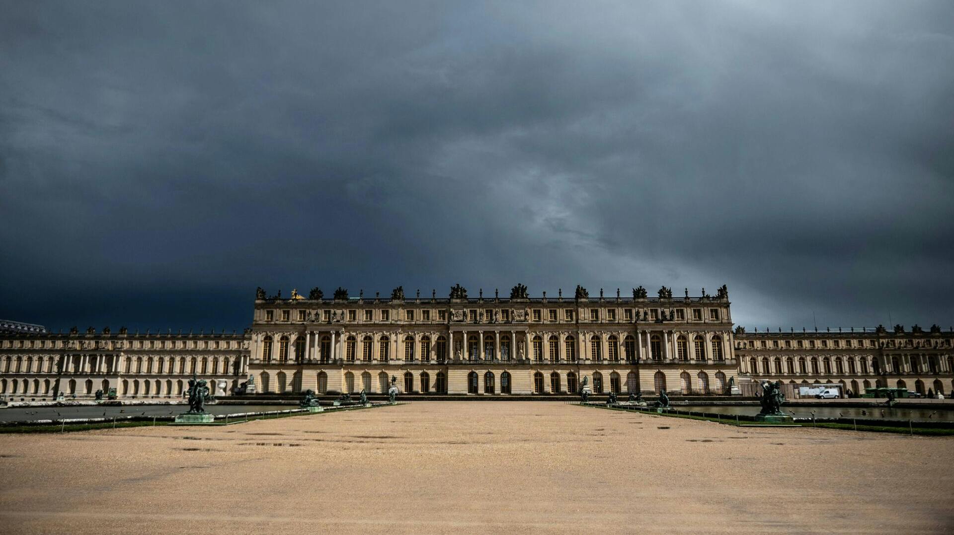 Versailles