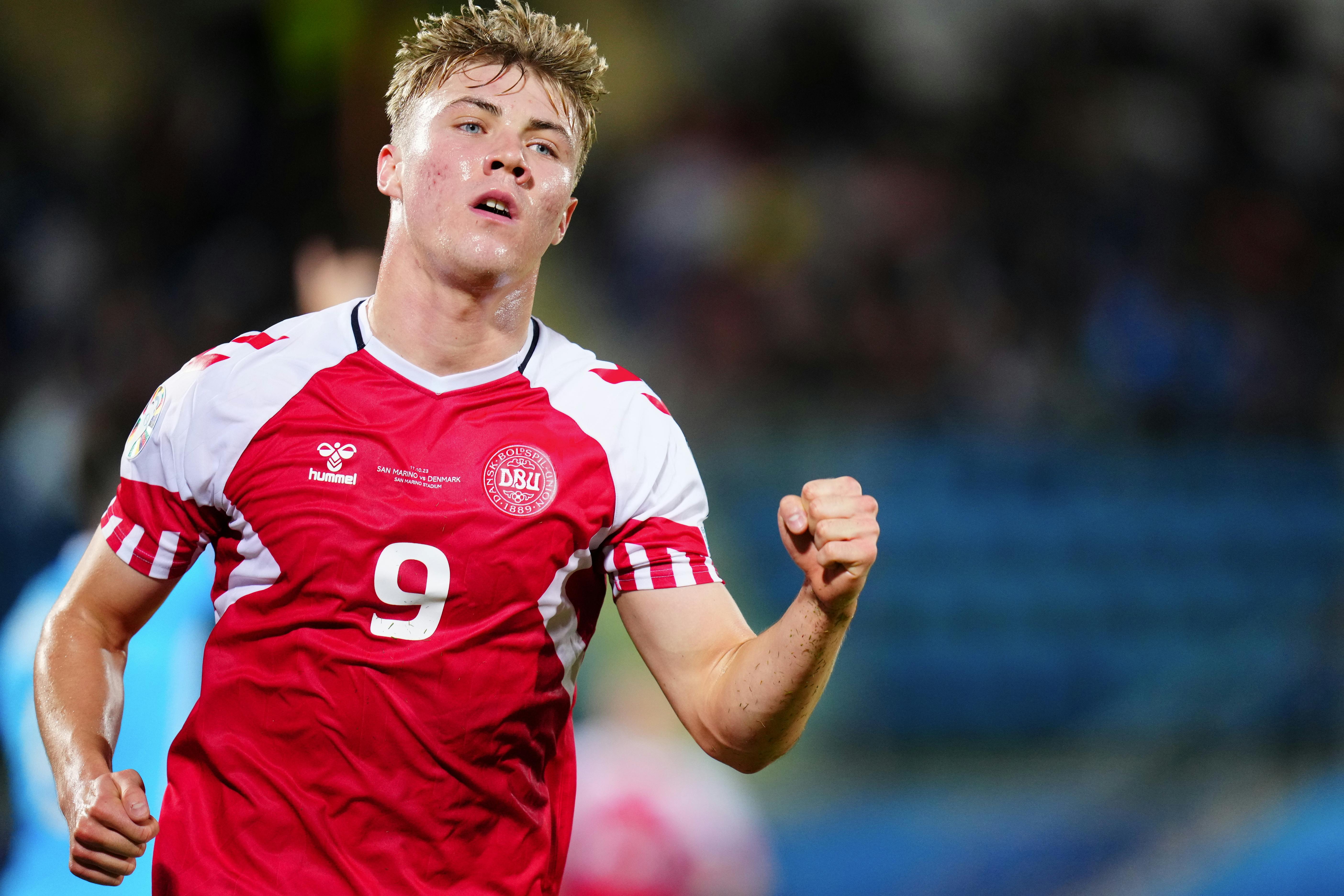 Rasmus Højlund scorede til 1-0 kort inden pausen.