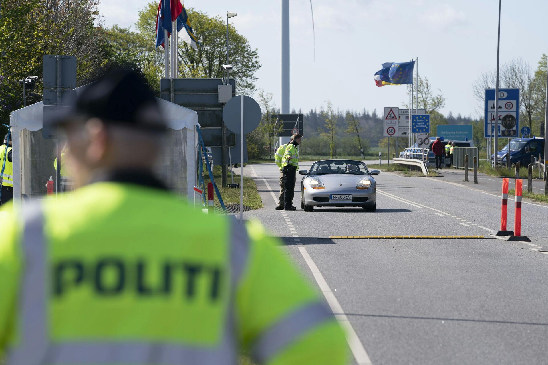 Demonstration for at åbne grænsen imellem Danmark og Tyskland søndag den 17 maj 2020. Allan Svendsen er indehaver af Rømø Familiecamping, og arrangør af en demonstration ved Sæd grænsen ved Tønder.. (Foto: Claus Fisker/Ritzau Scanpix)